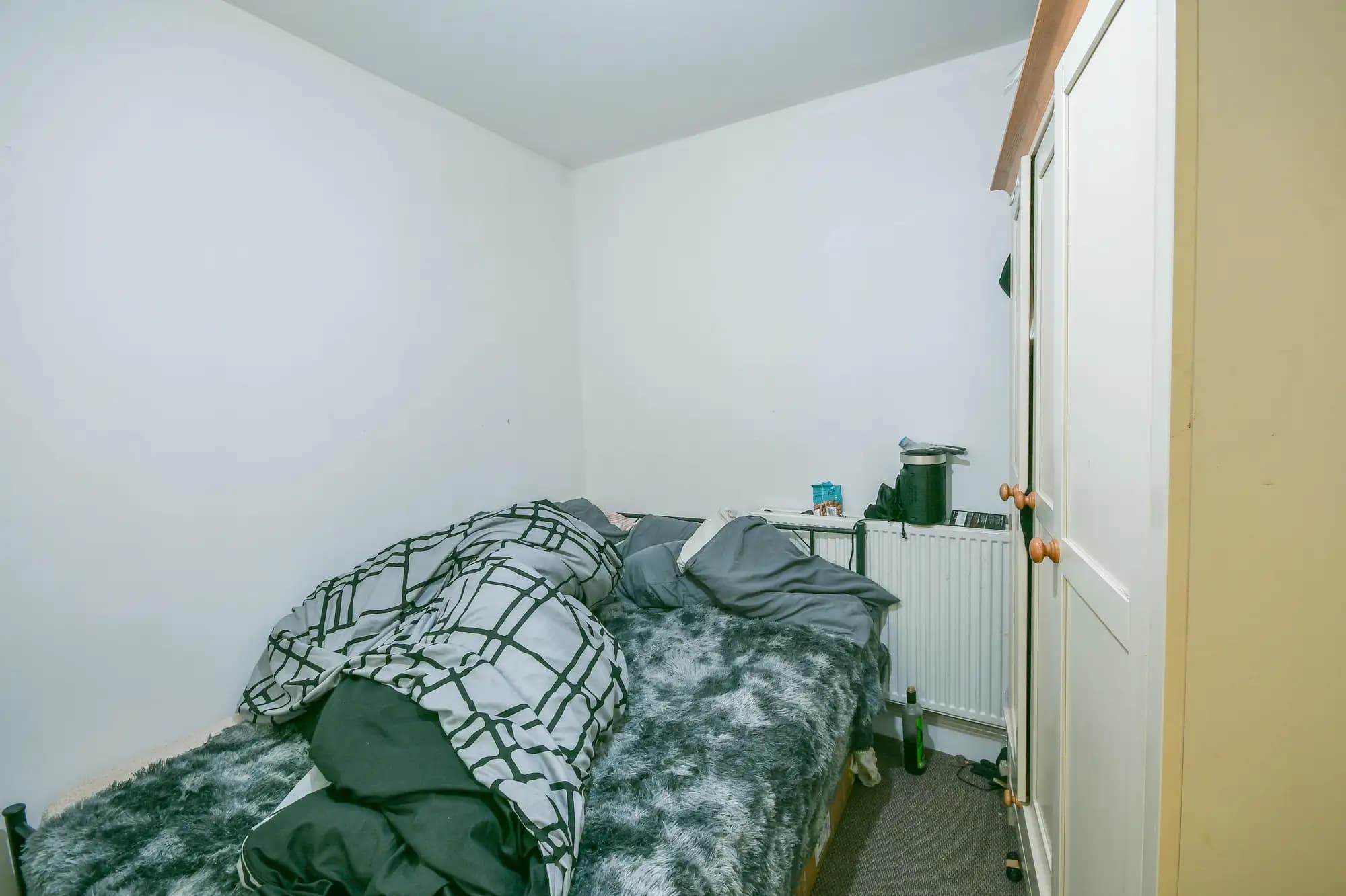 property photo 17 of 26