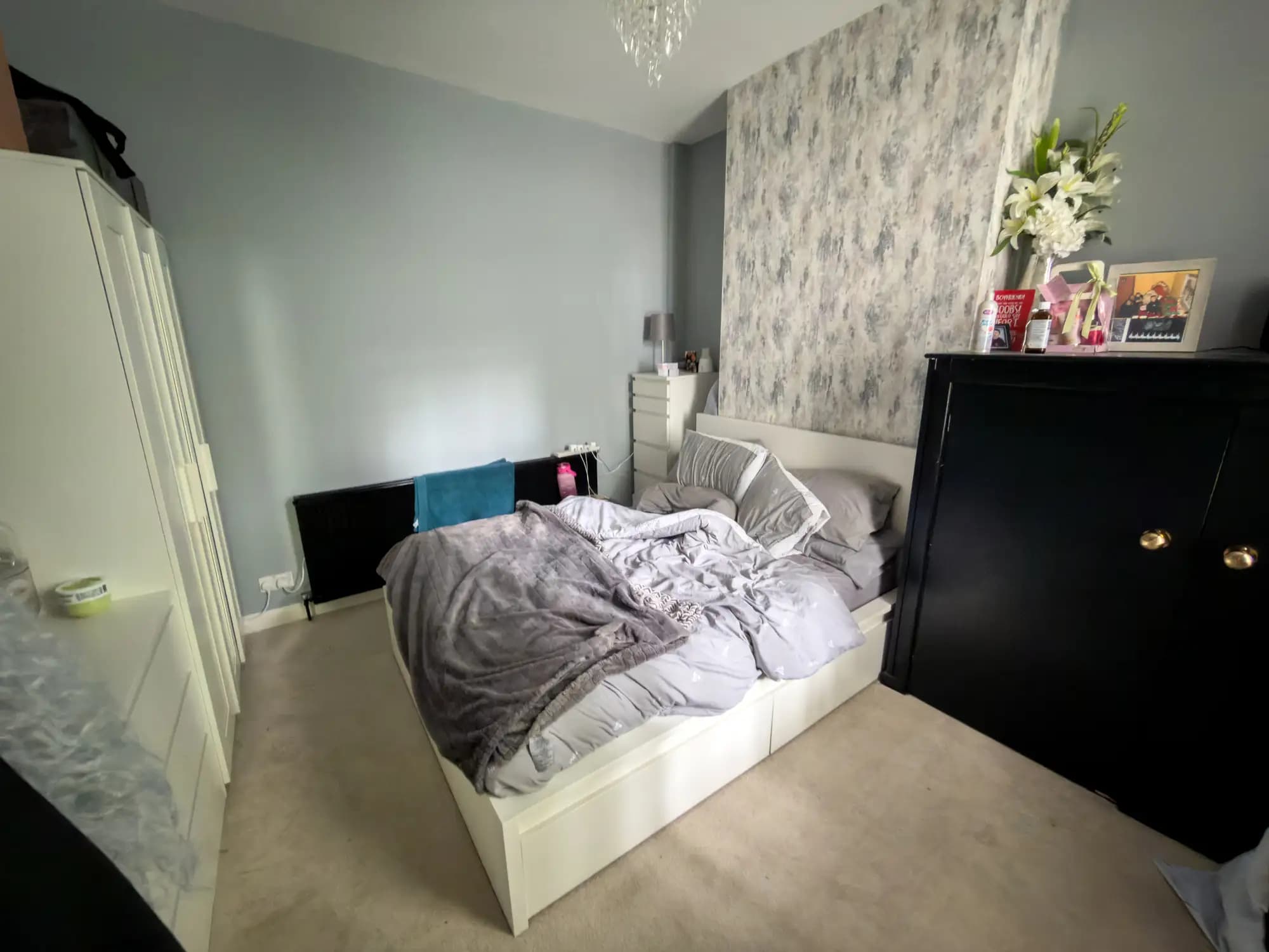 property photo 13 of 17