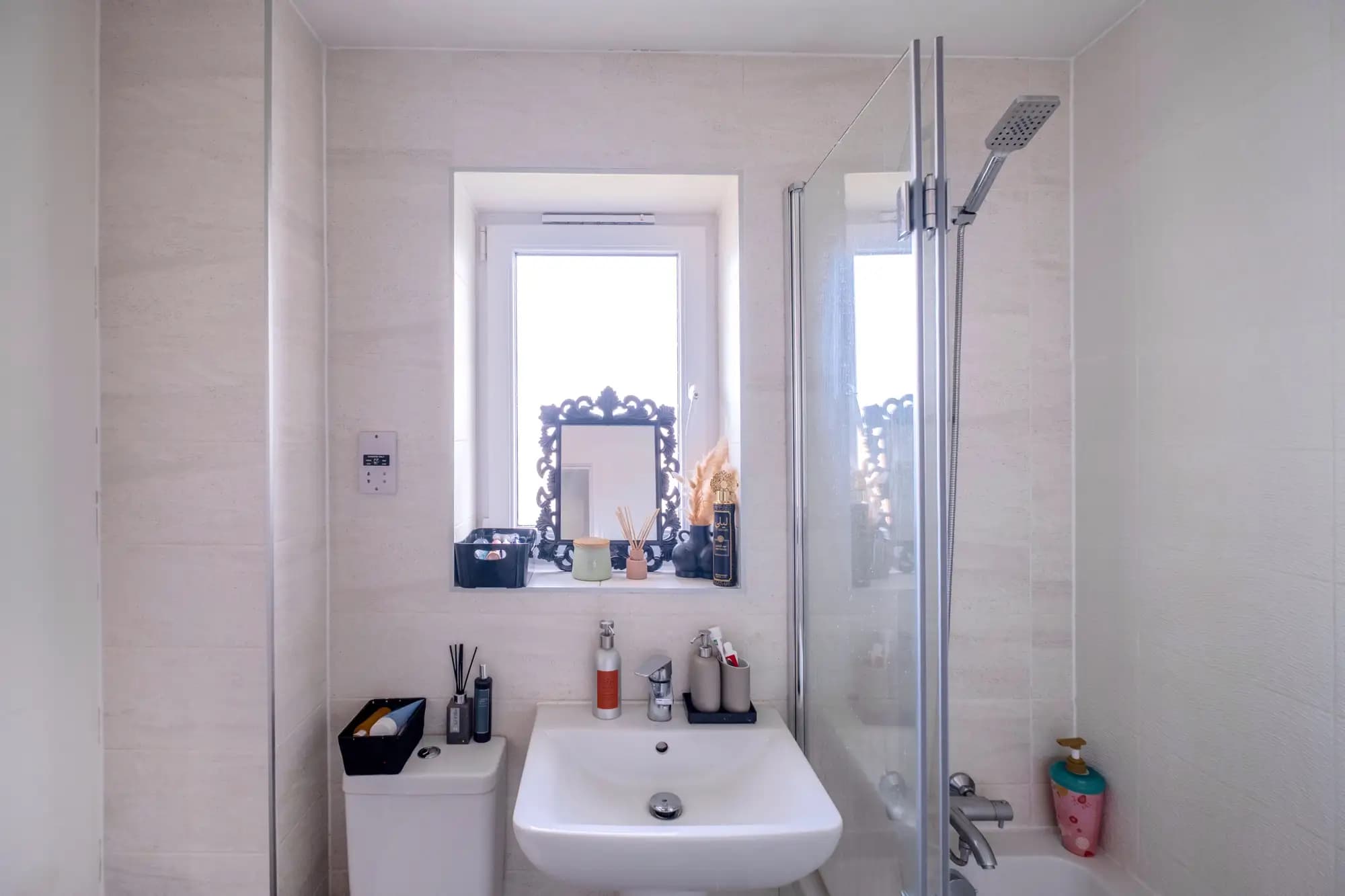 property photo 10 of 25