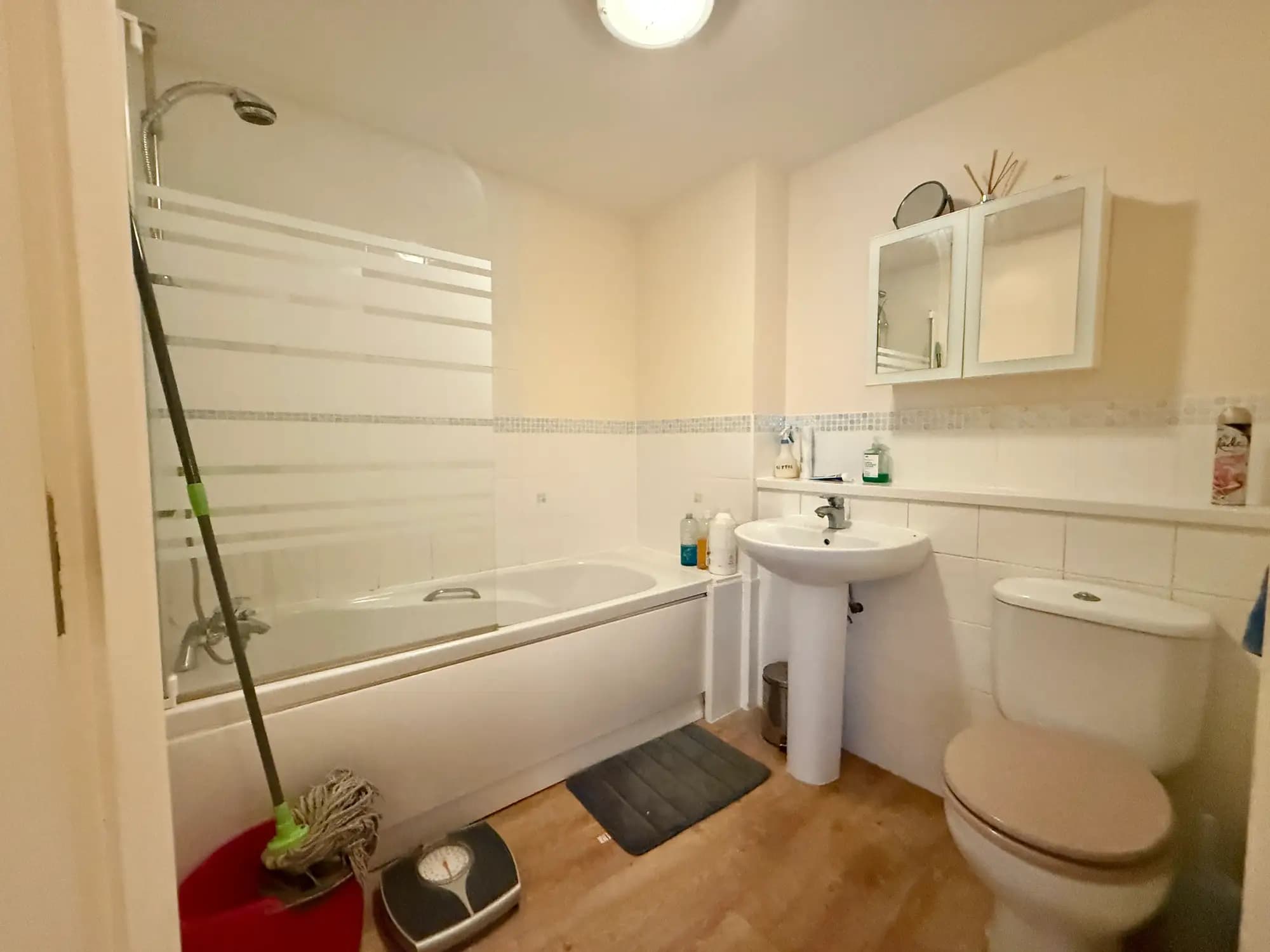 property photo 13 of 24