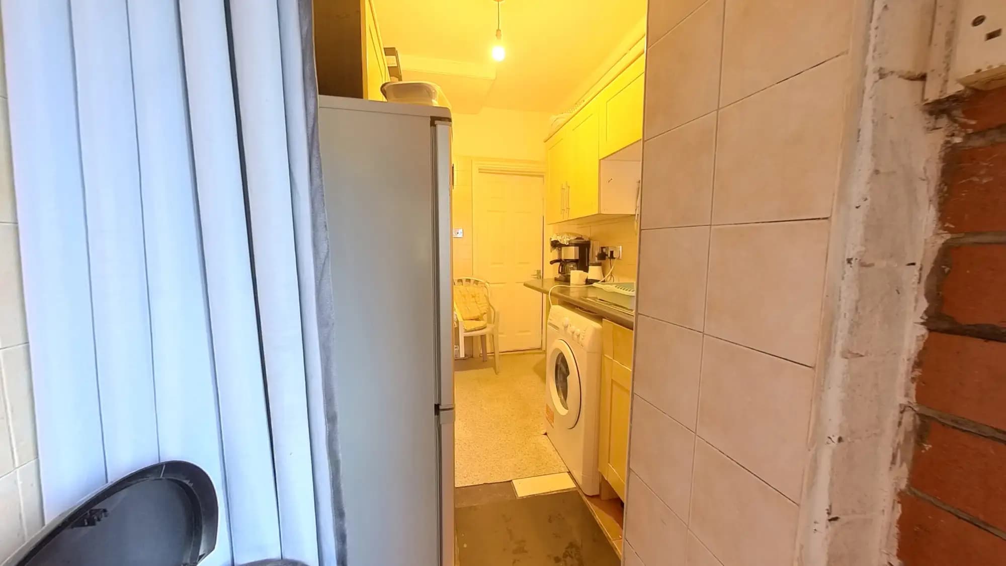 property photo 6 of 21