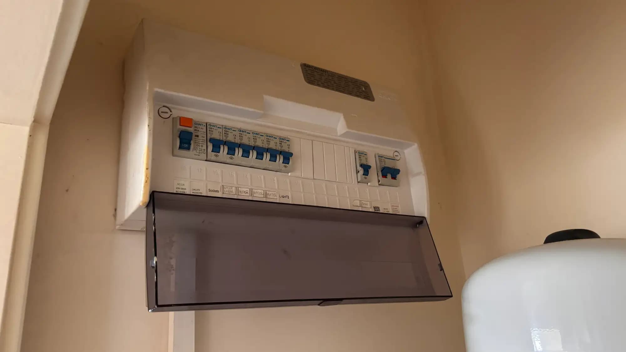 property photo 14 of 15