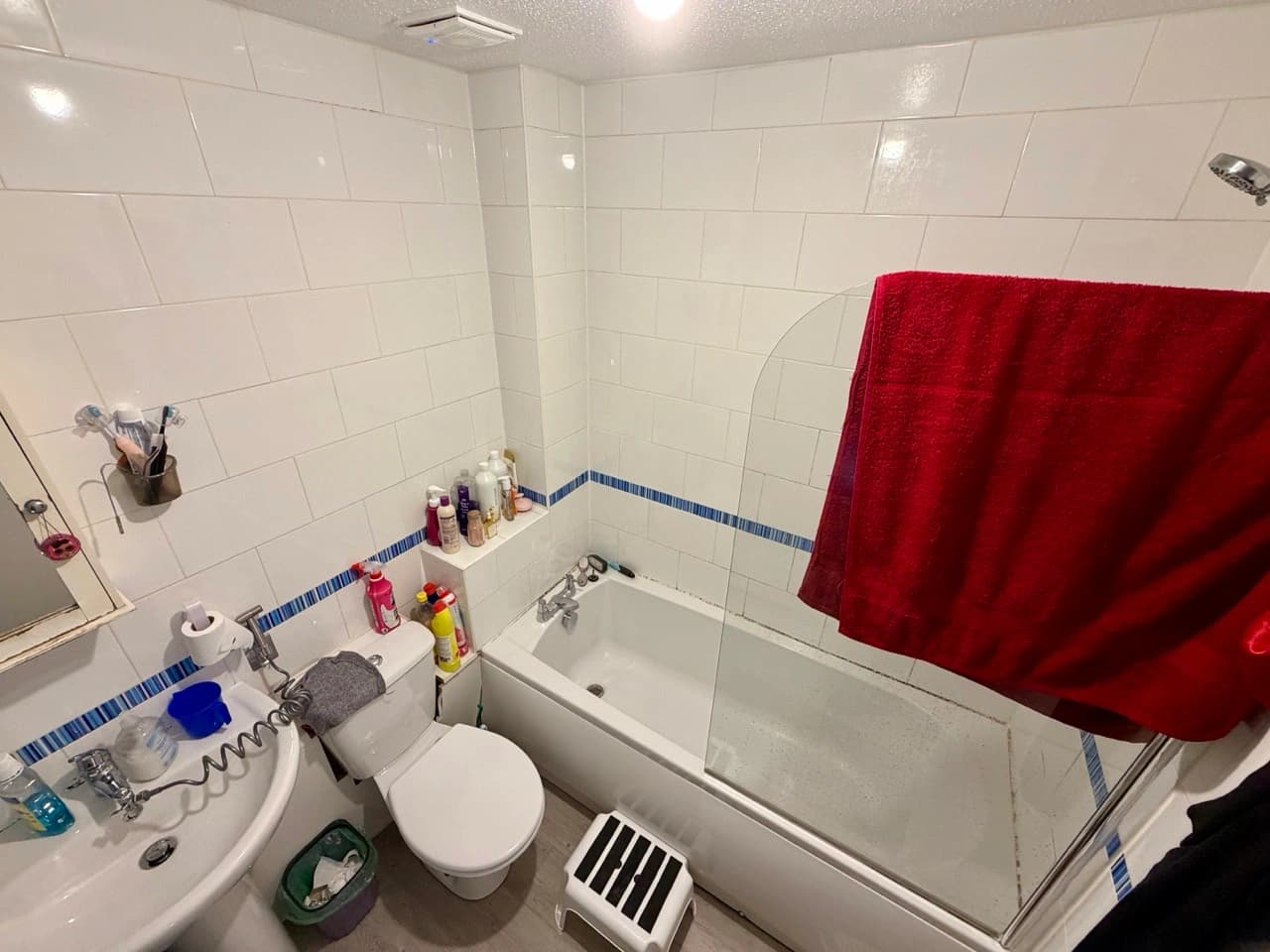 property photo 8 of 19