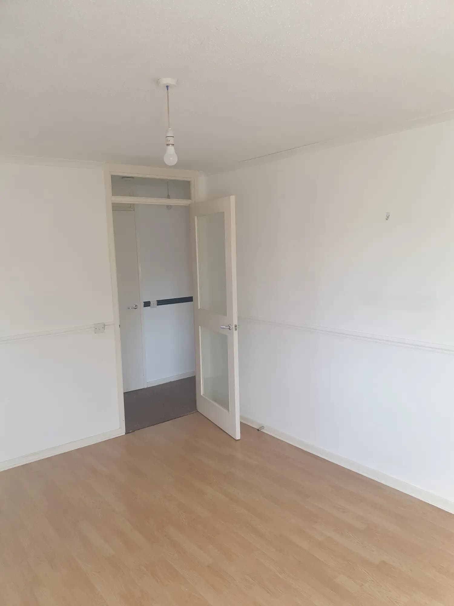 property photo 9 of 13