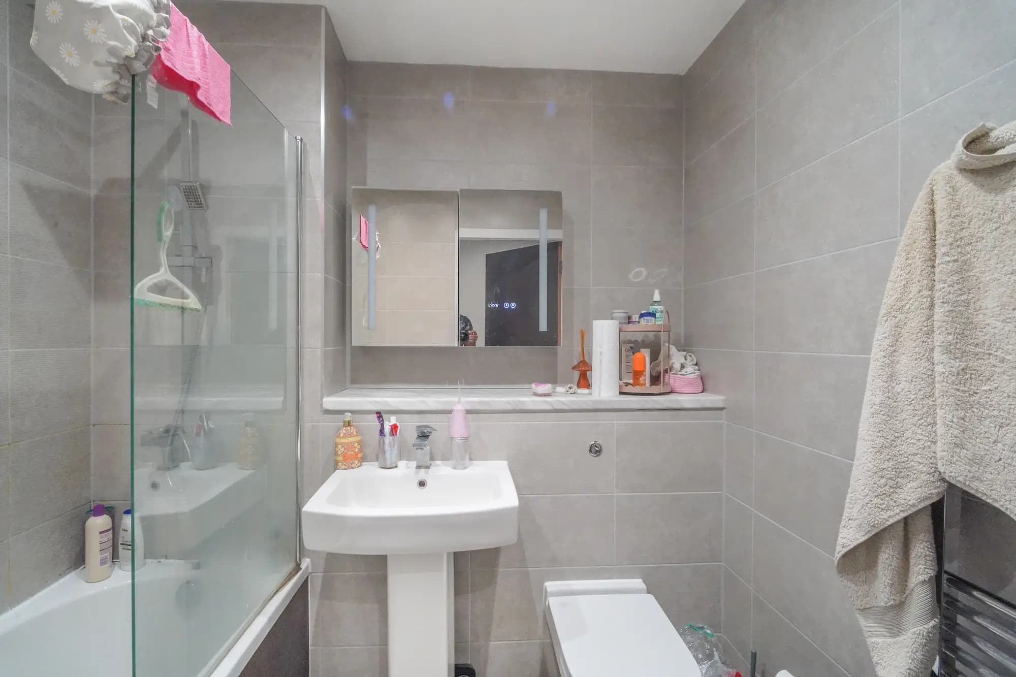 property photo 4 of 13