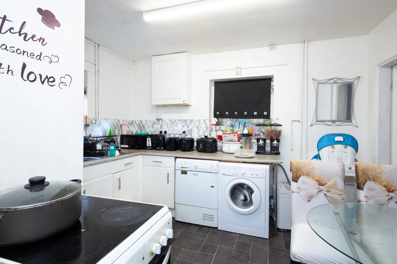 property photo 5 of 21