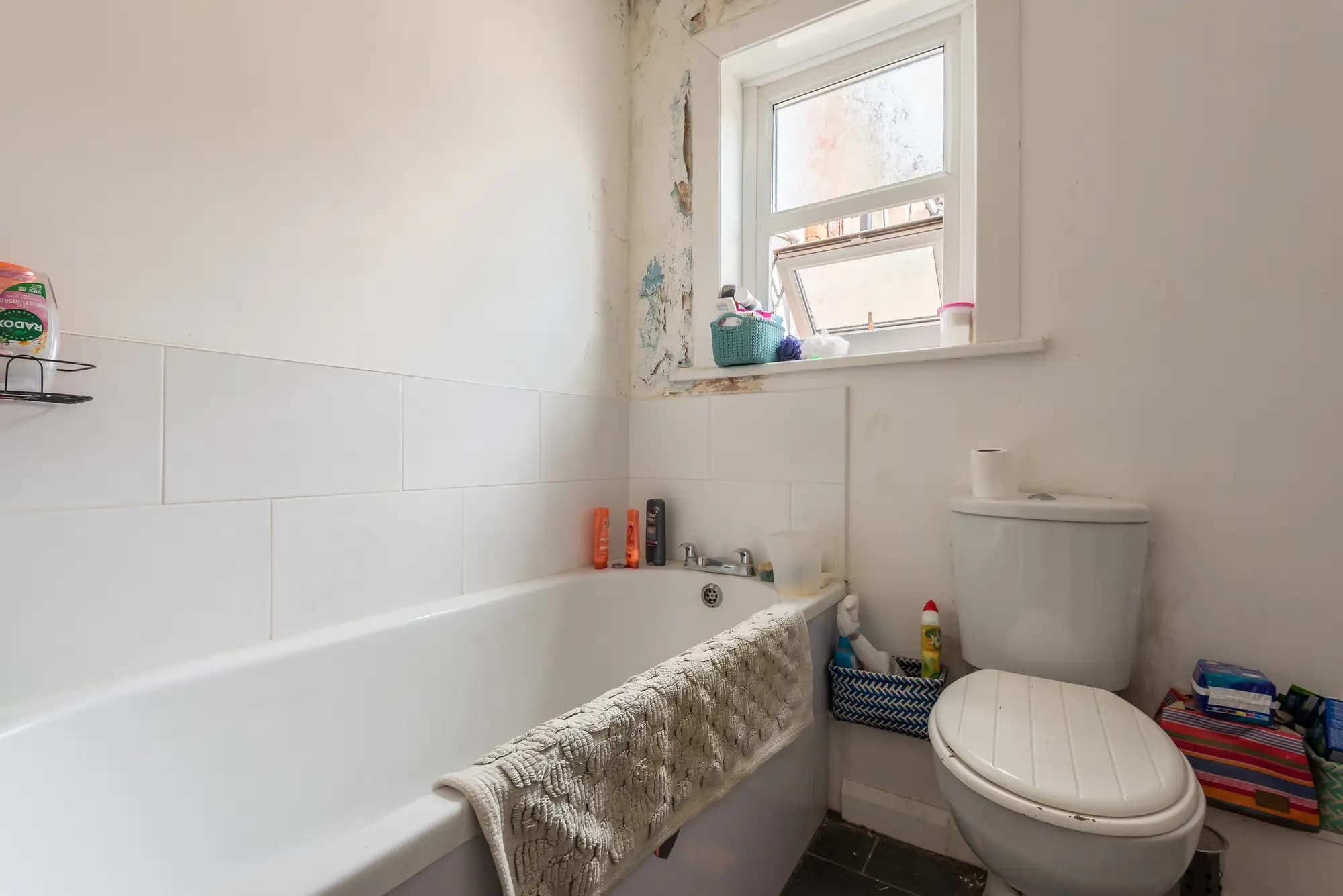 property photo 11 of 29