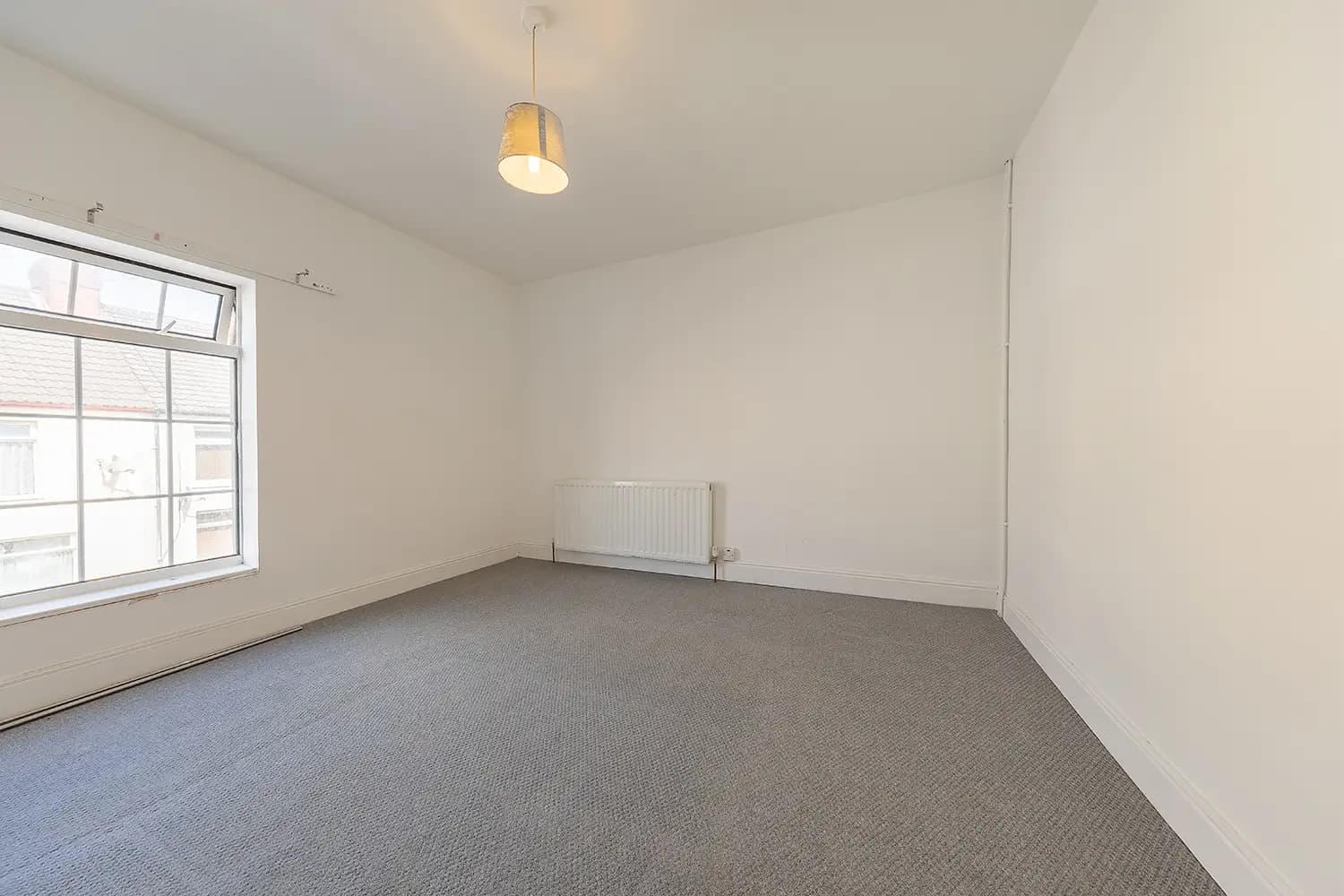 property photo 17 of 26