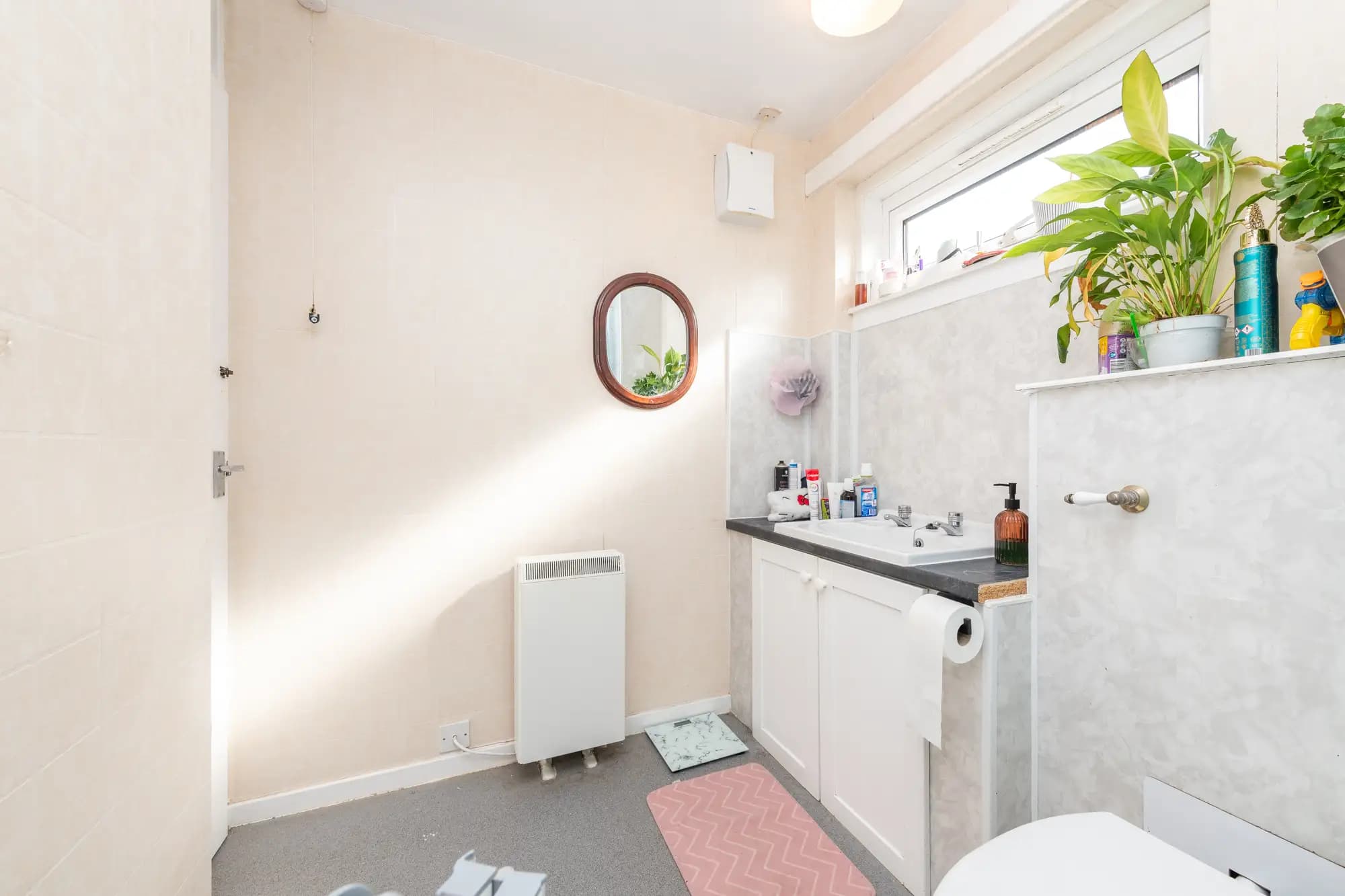 property photo 11 of 20