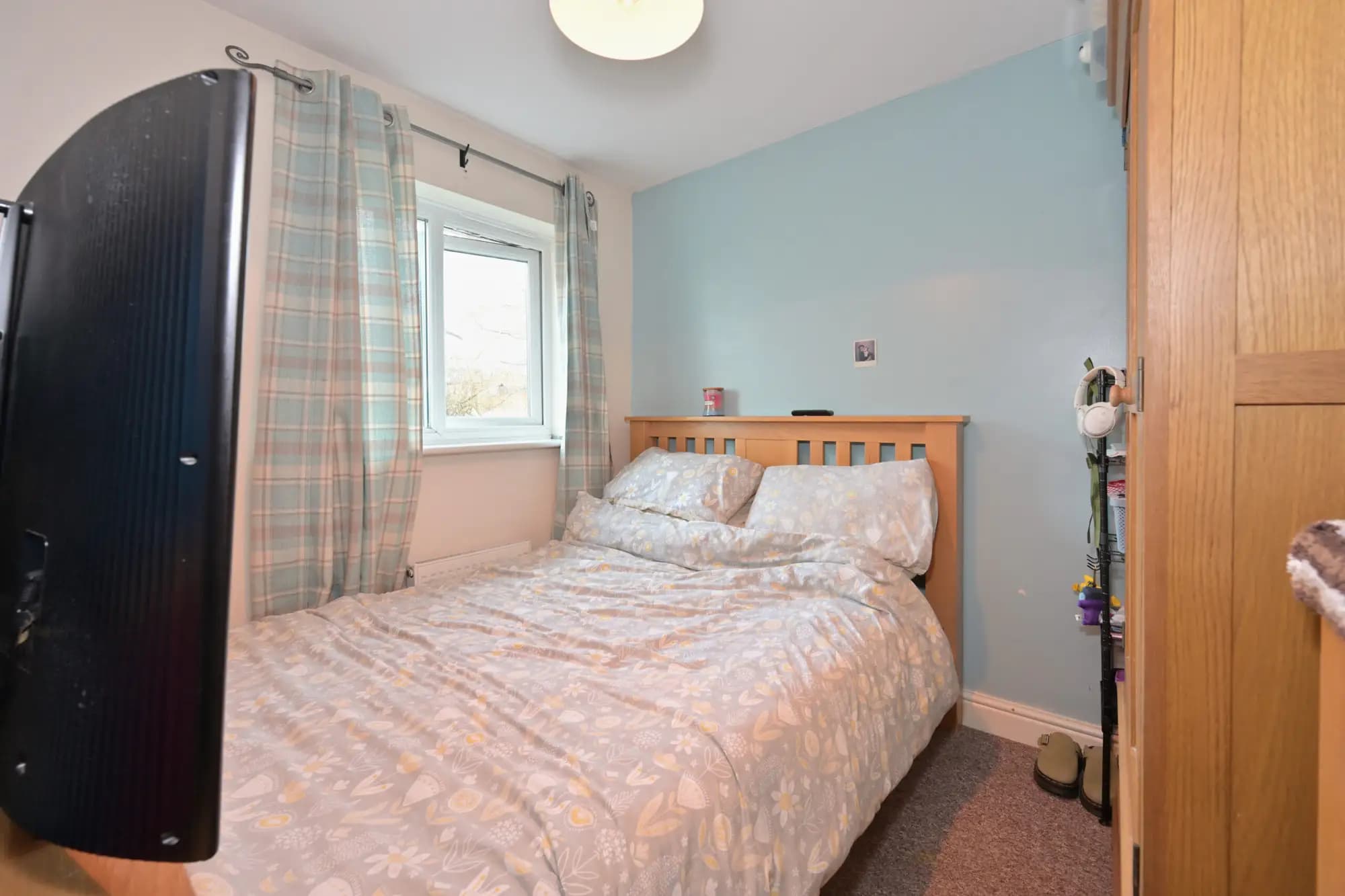 property photo 13 of 16