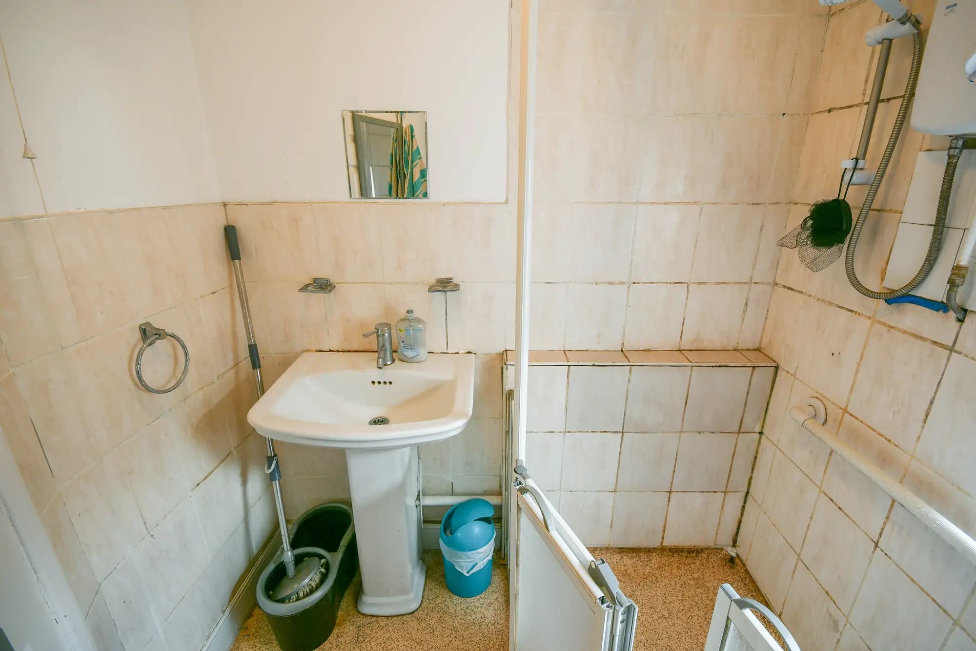 property photo 16 of 26