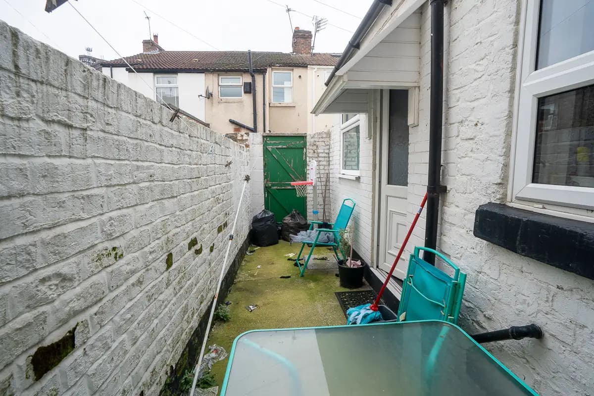 property photo 21 of 23