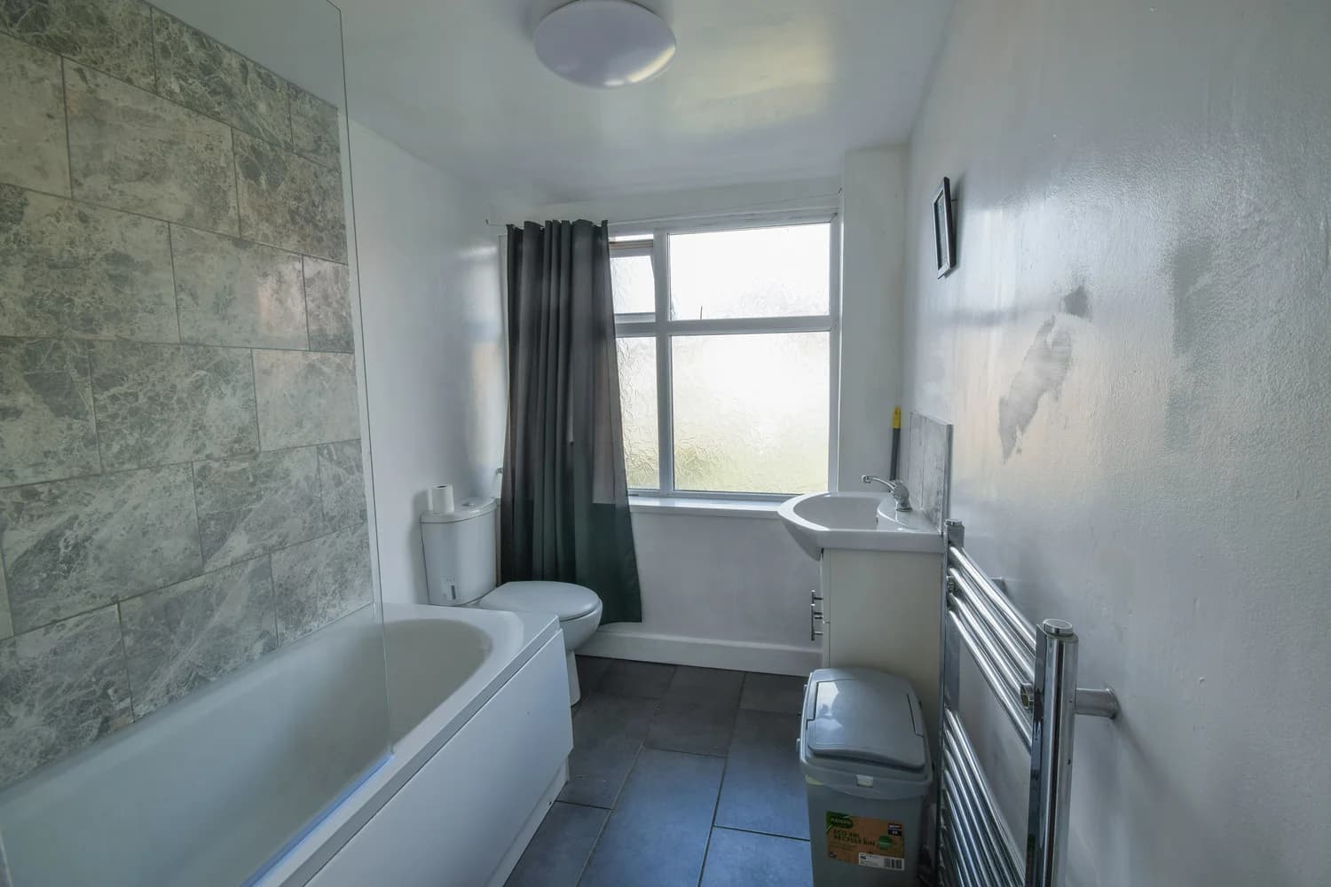 property photo 4 of 17