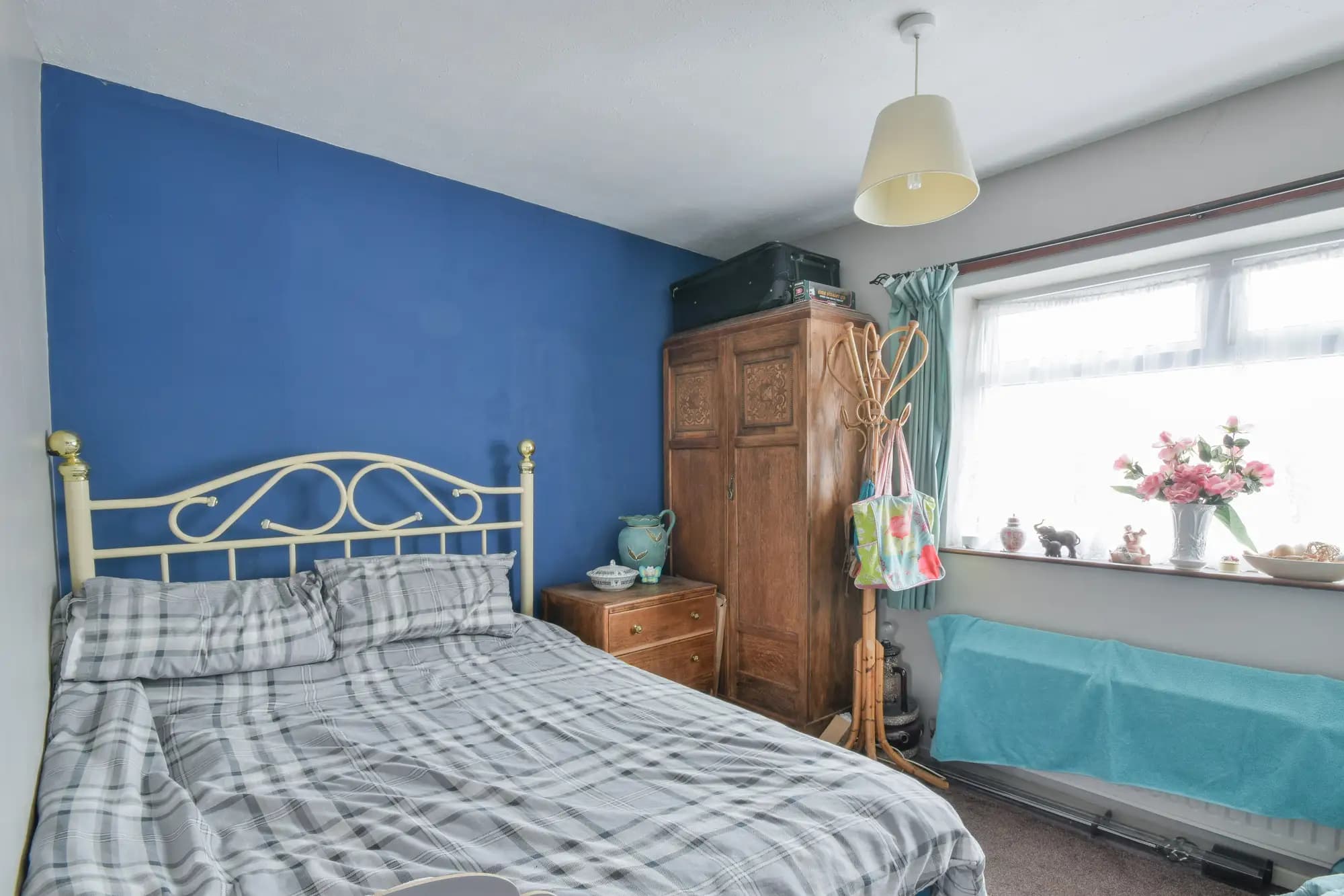 property photo 10 of 15