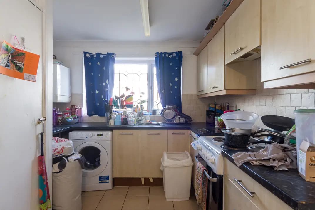 property photo 7 of 24