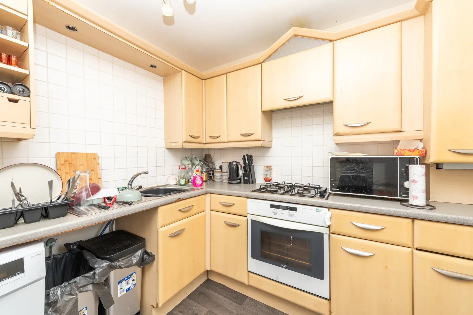 property photo 5 of 25