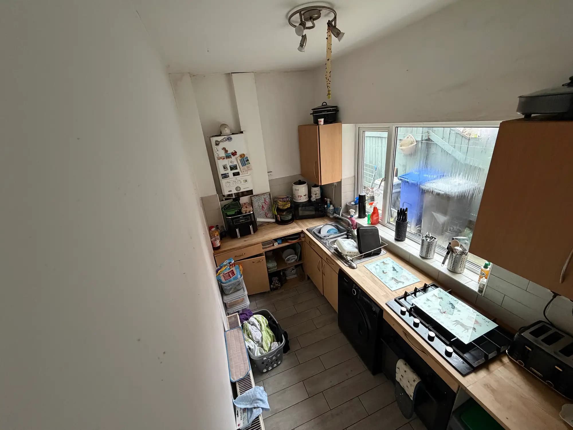 property photo 7 of 27