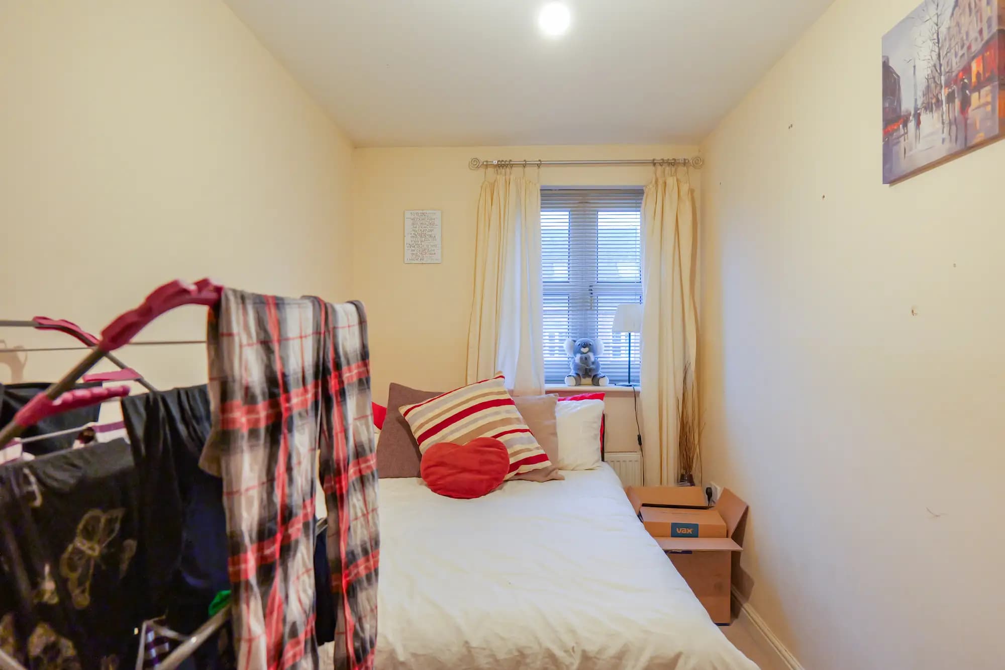 property photo 9 of 17