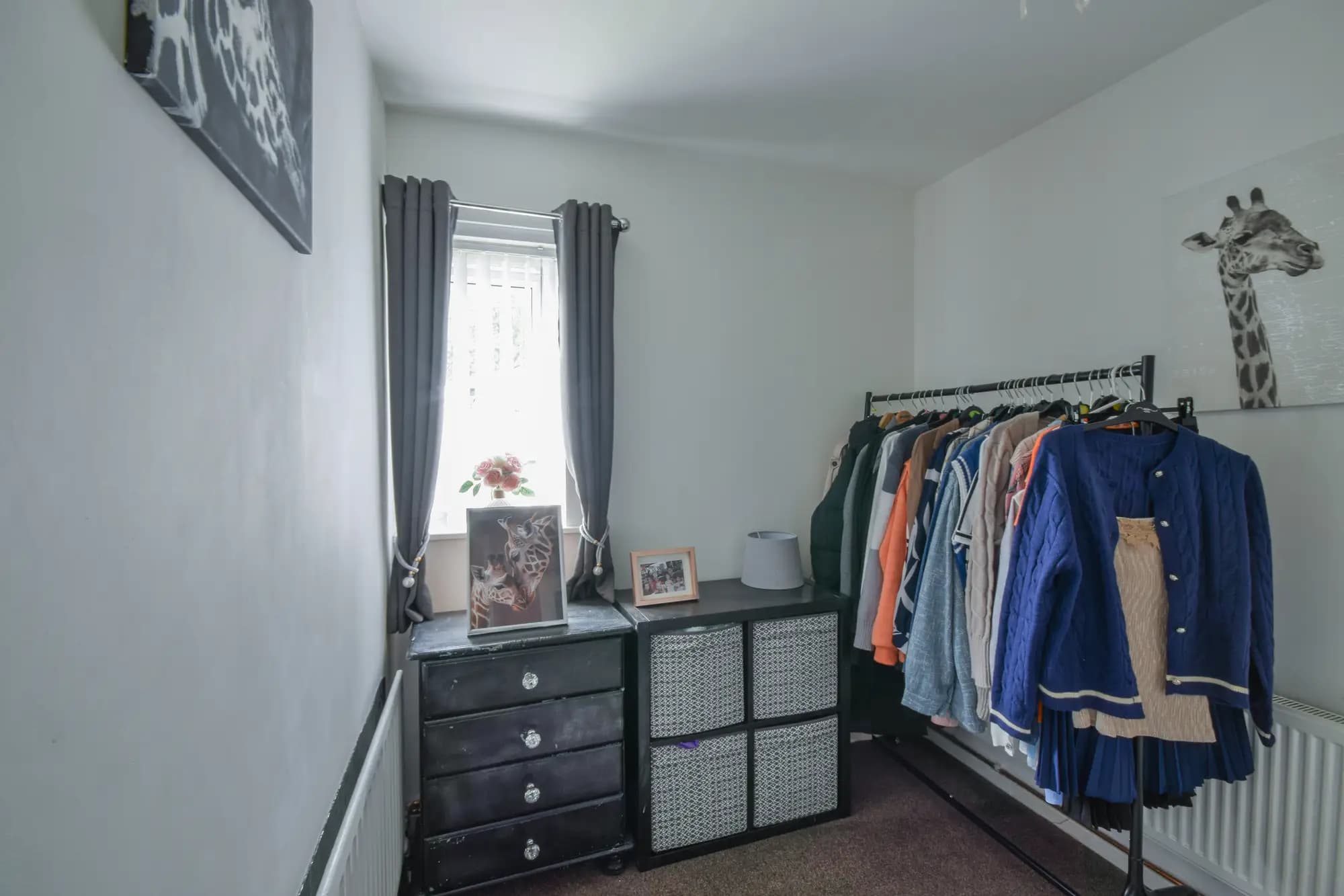 property photo 11 of 16