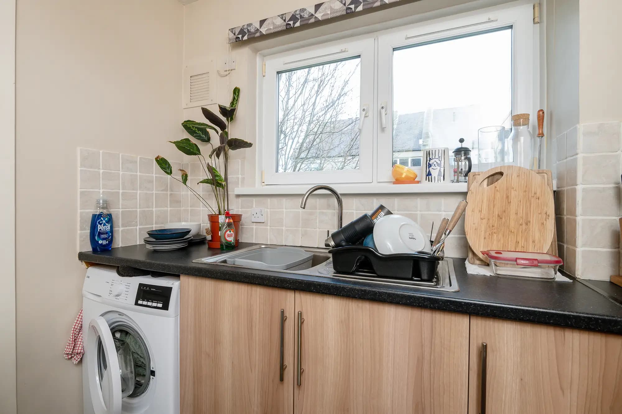 property photo 7 of 15