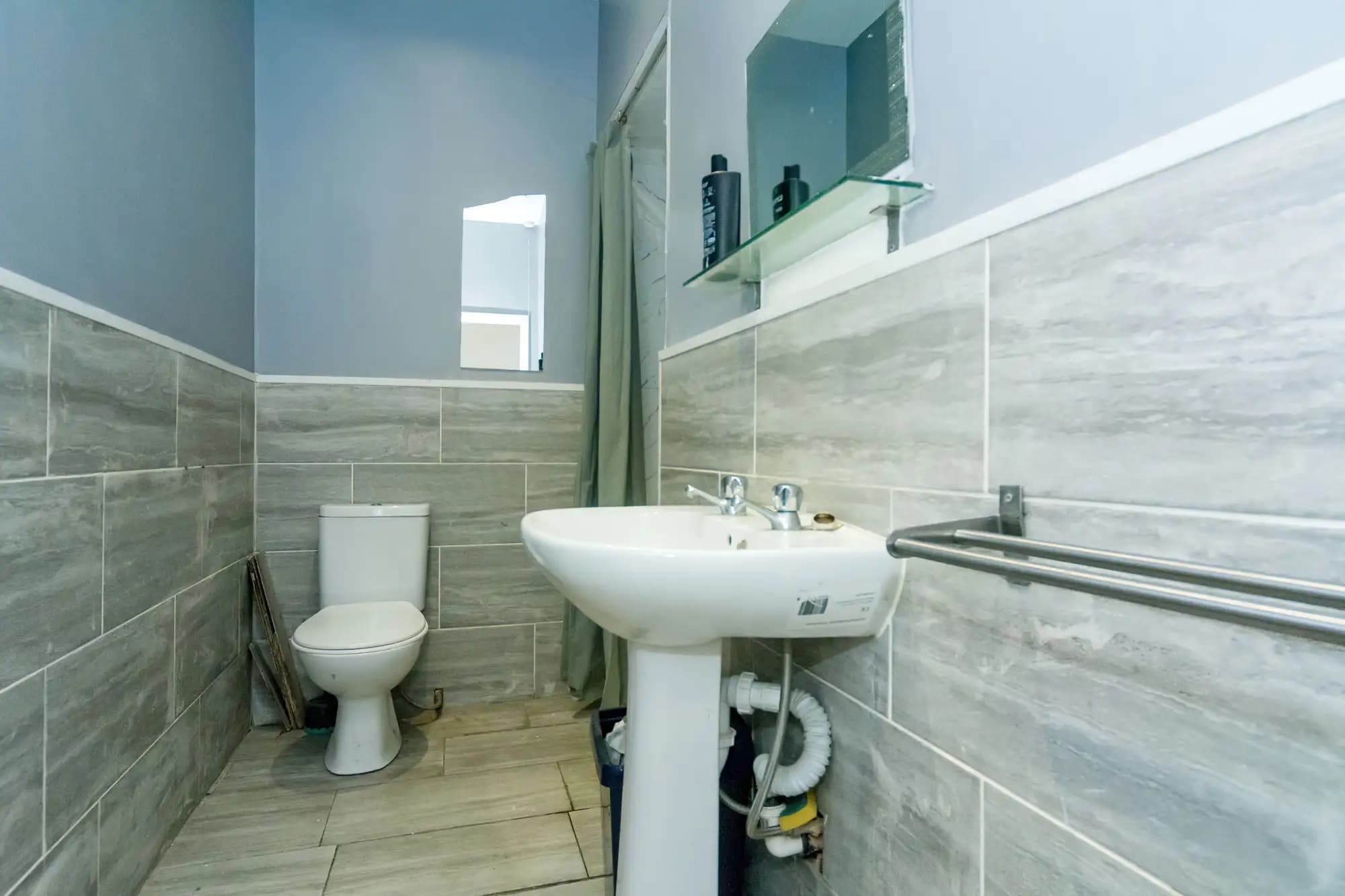 property photo 10 of 20