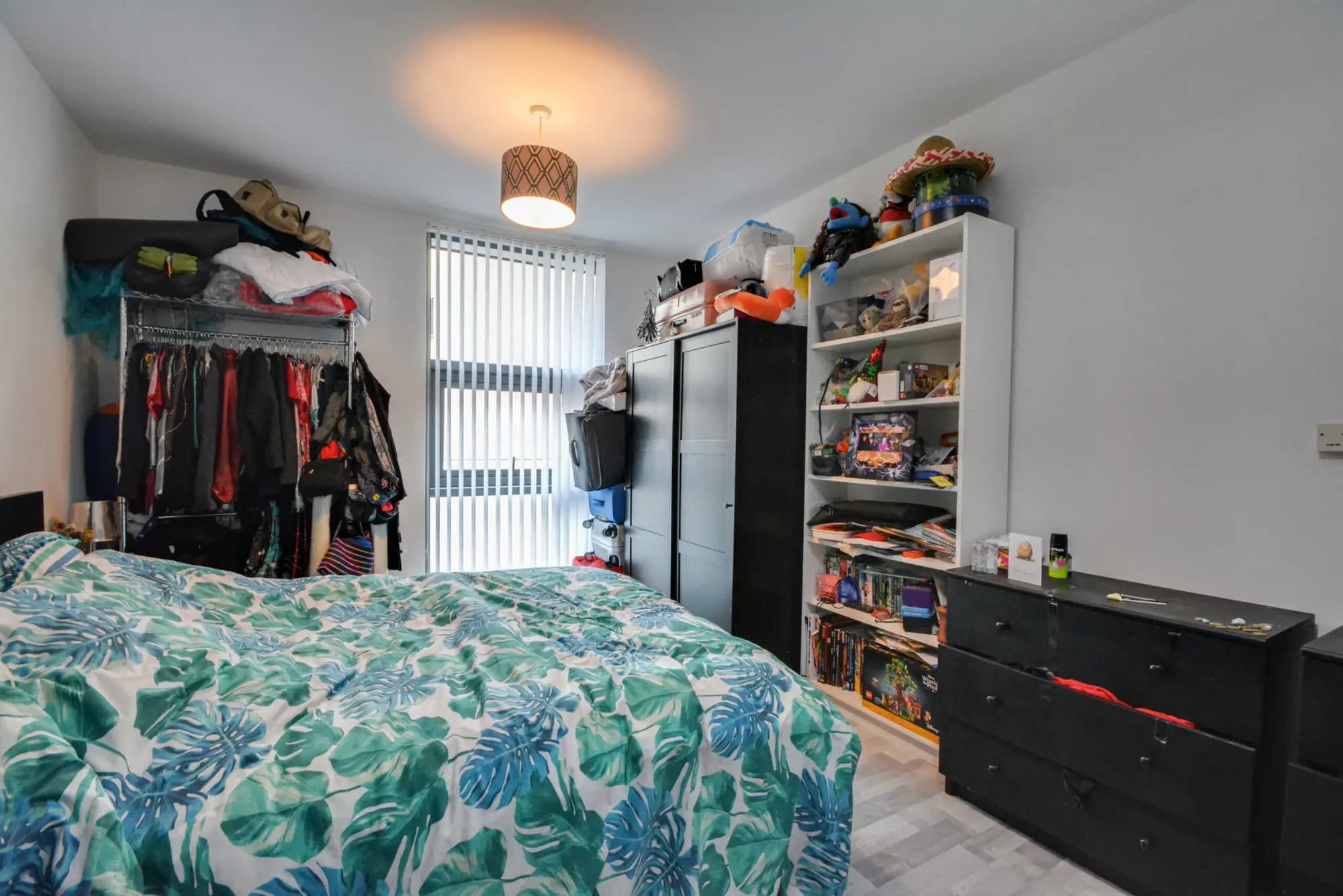 property photo 7 of 13