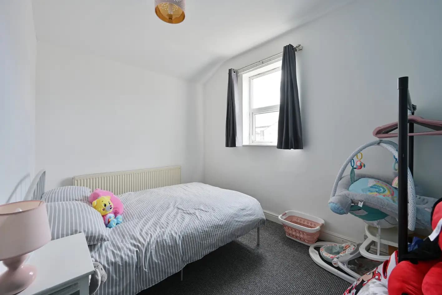 property photo 13 of 18