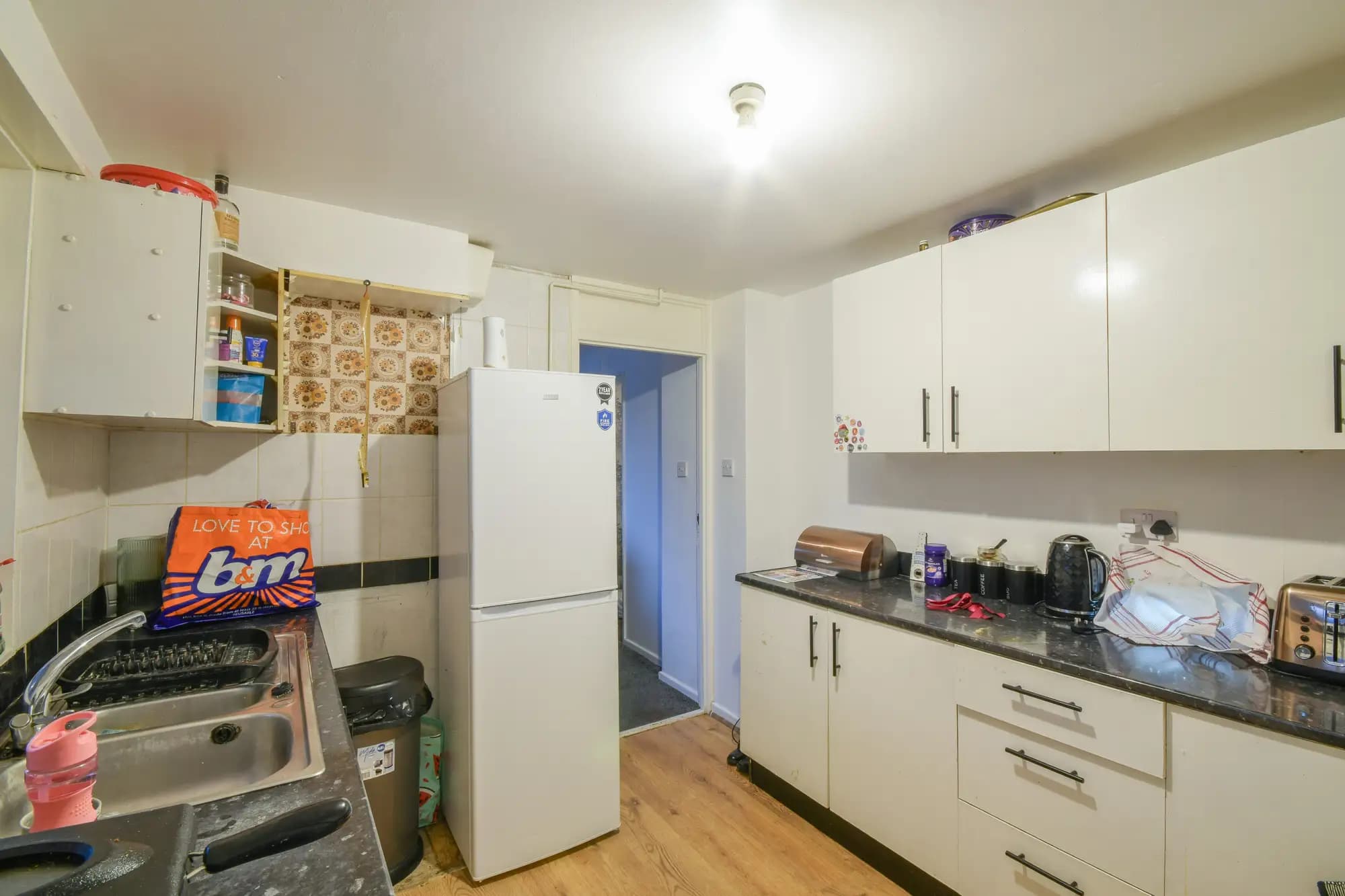 property photo 5 of 20