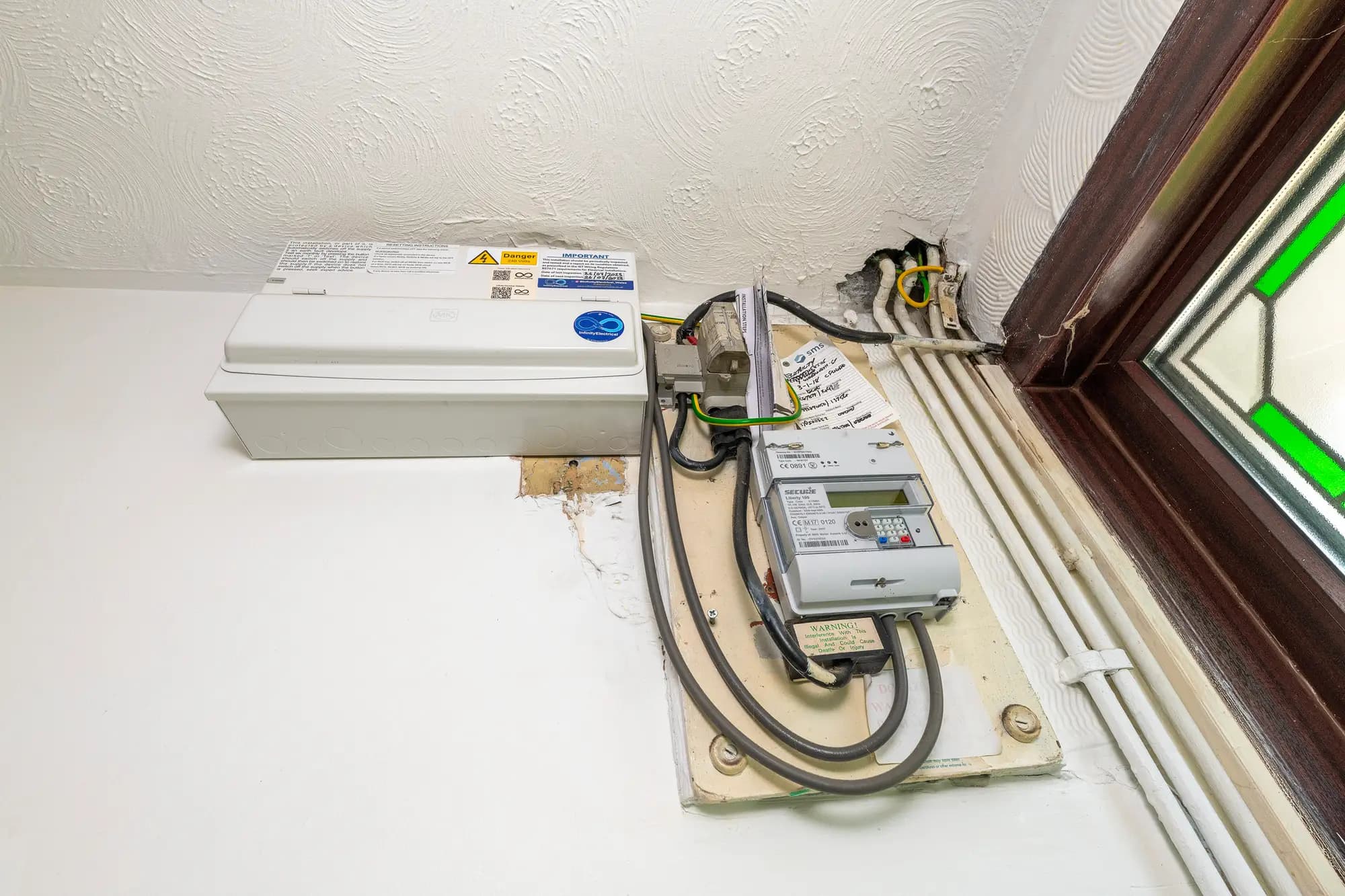 property photo 15 of 17