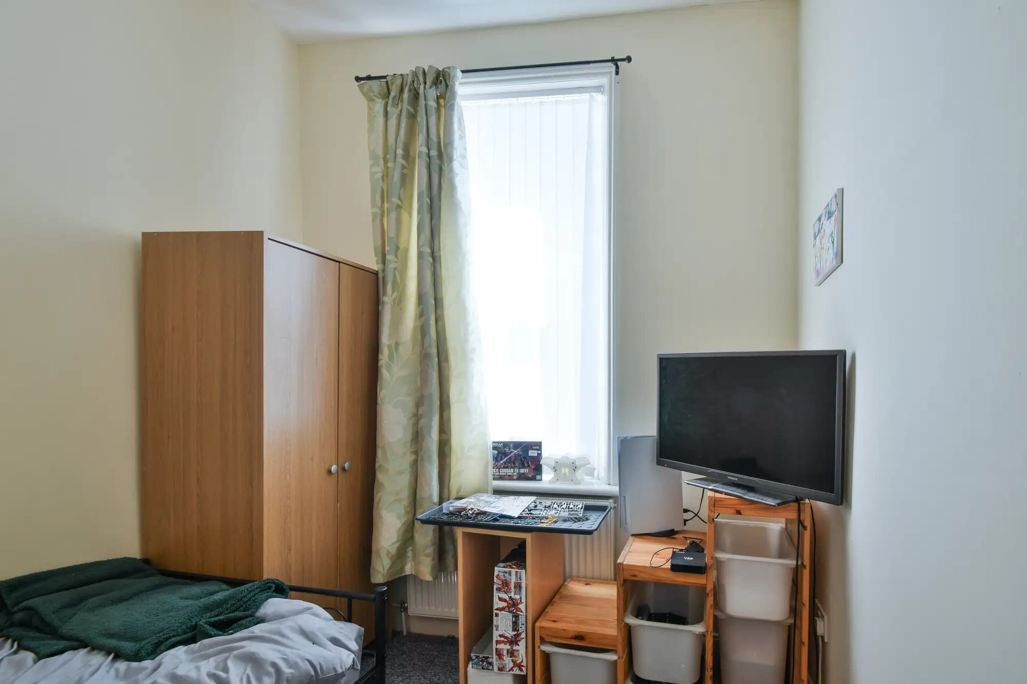 property photo 12 of 17