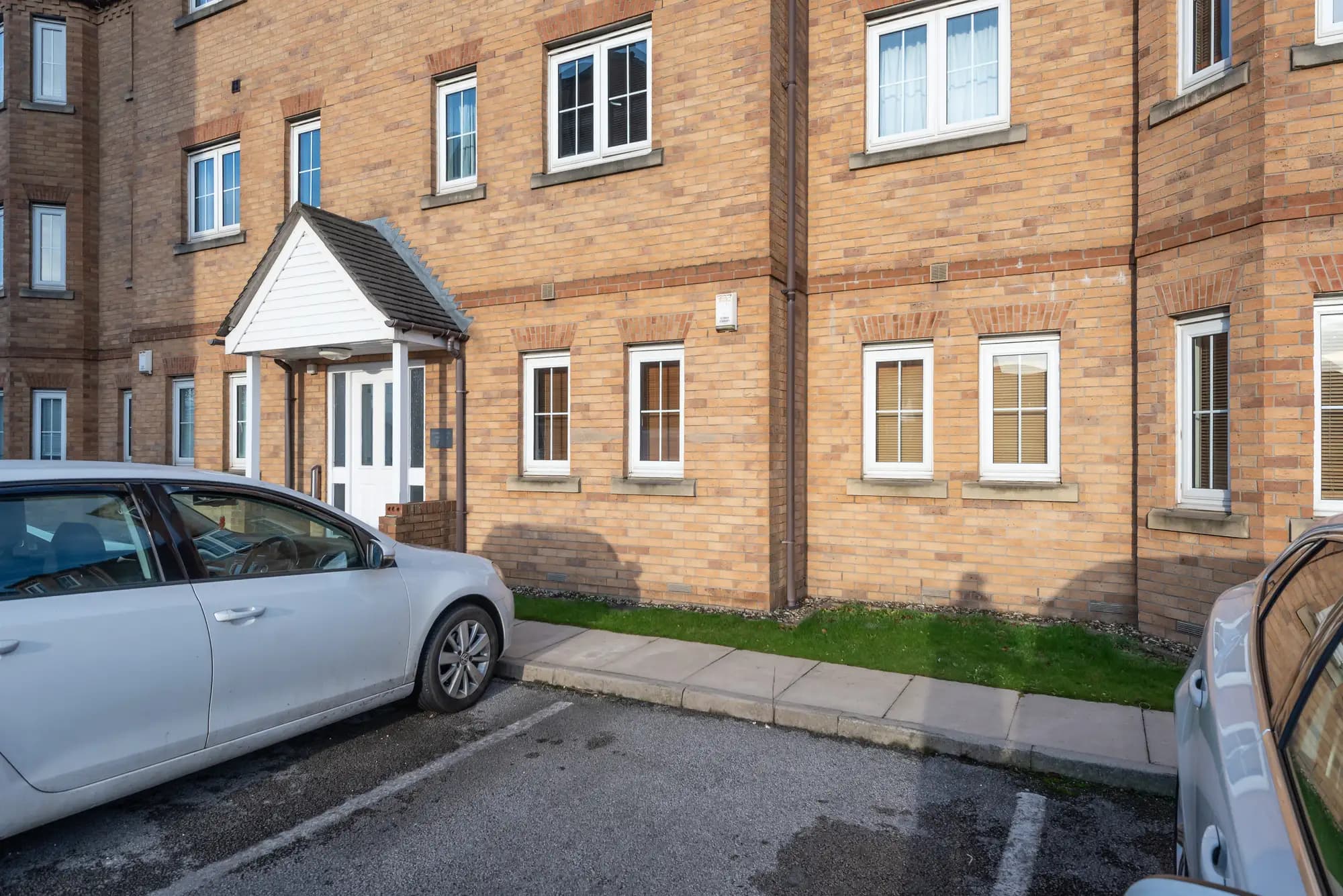 property photo 18 of 21