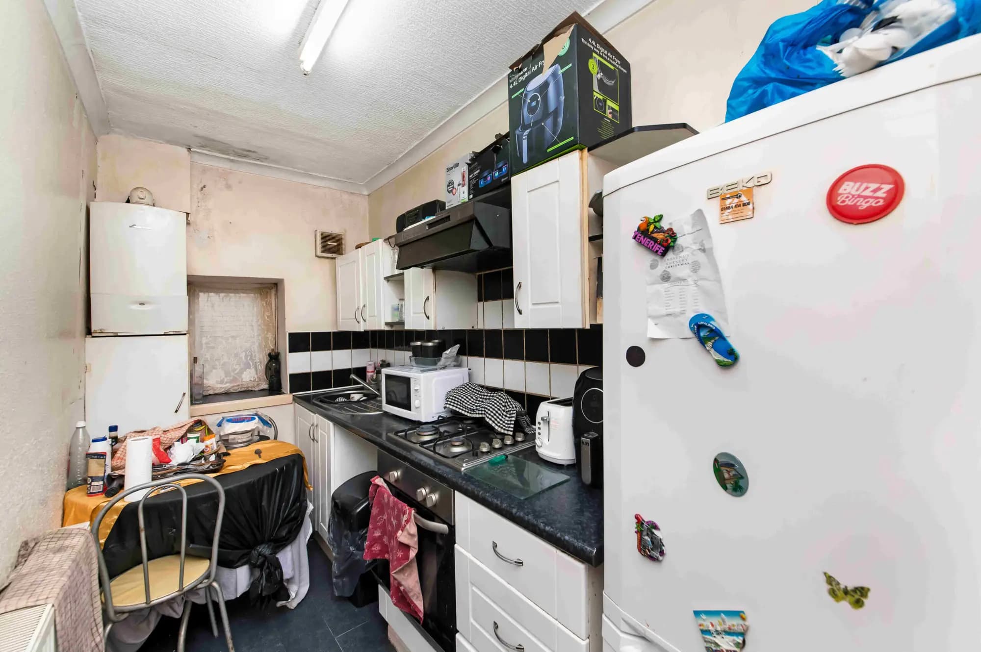 property photo 6 of 14