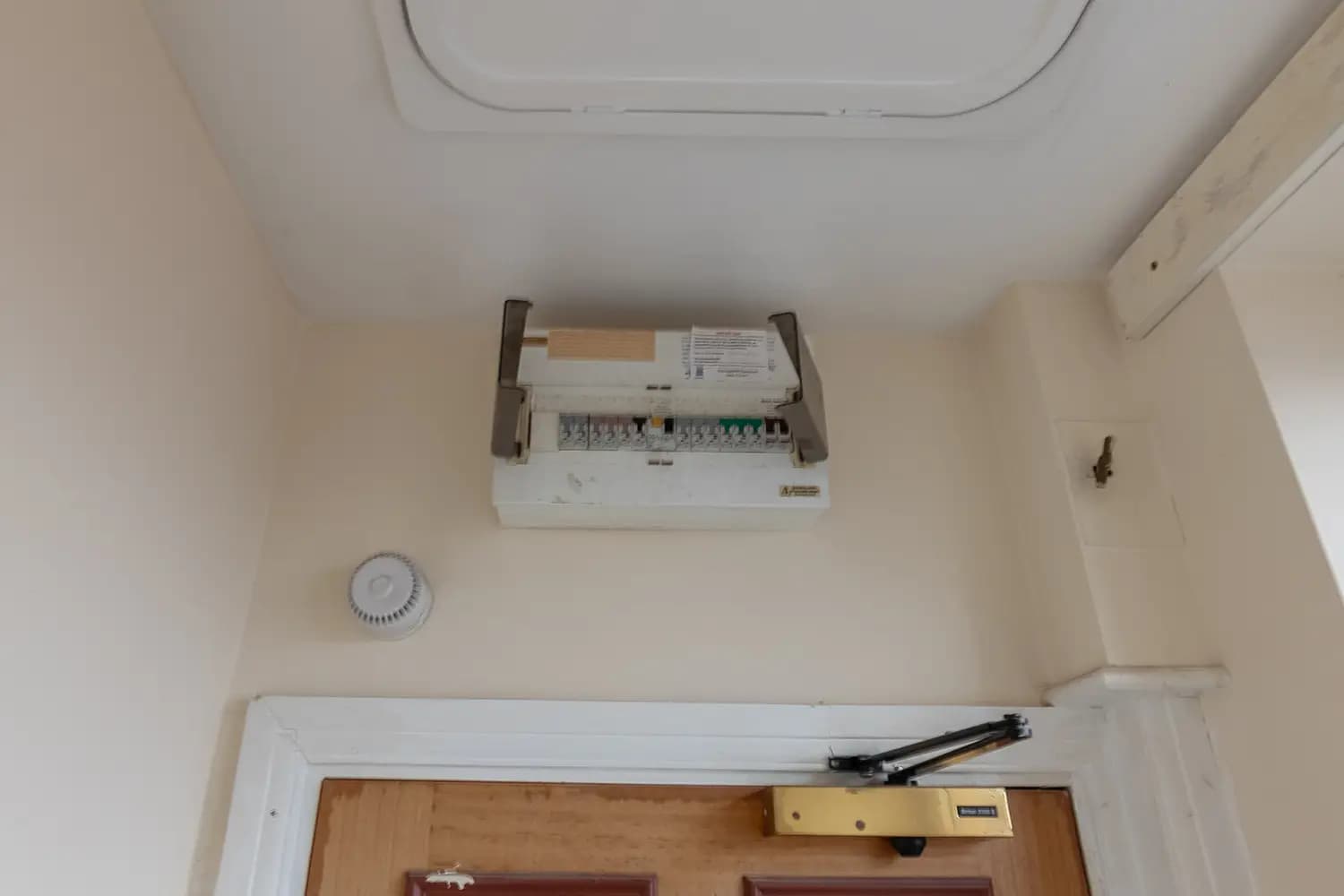 property photo 15 of 26