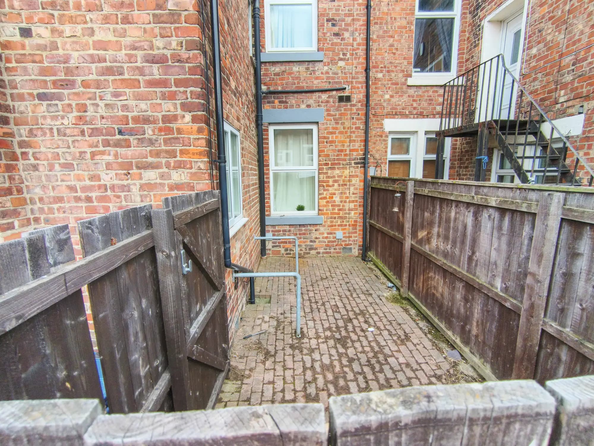 property photo 14 of 15