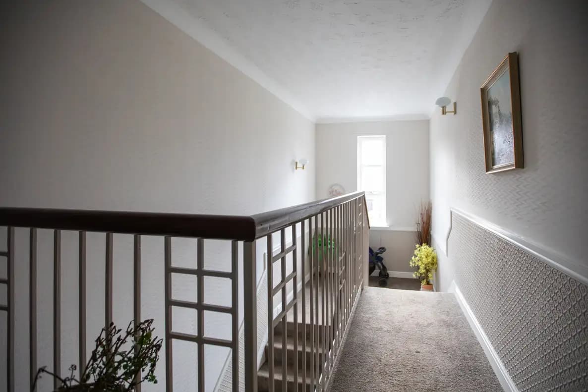 property photo 31 of 43