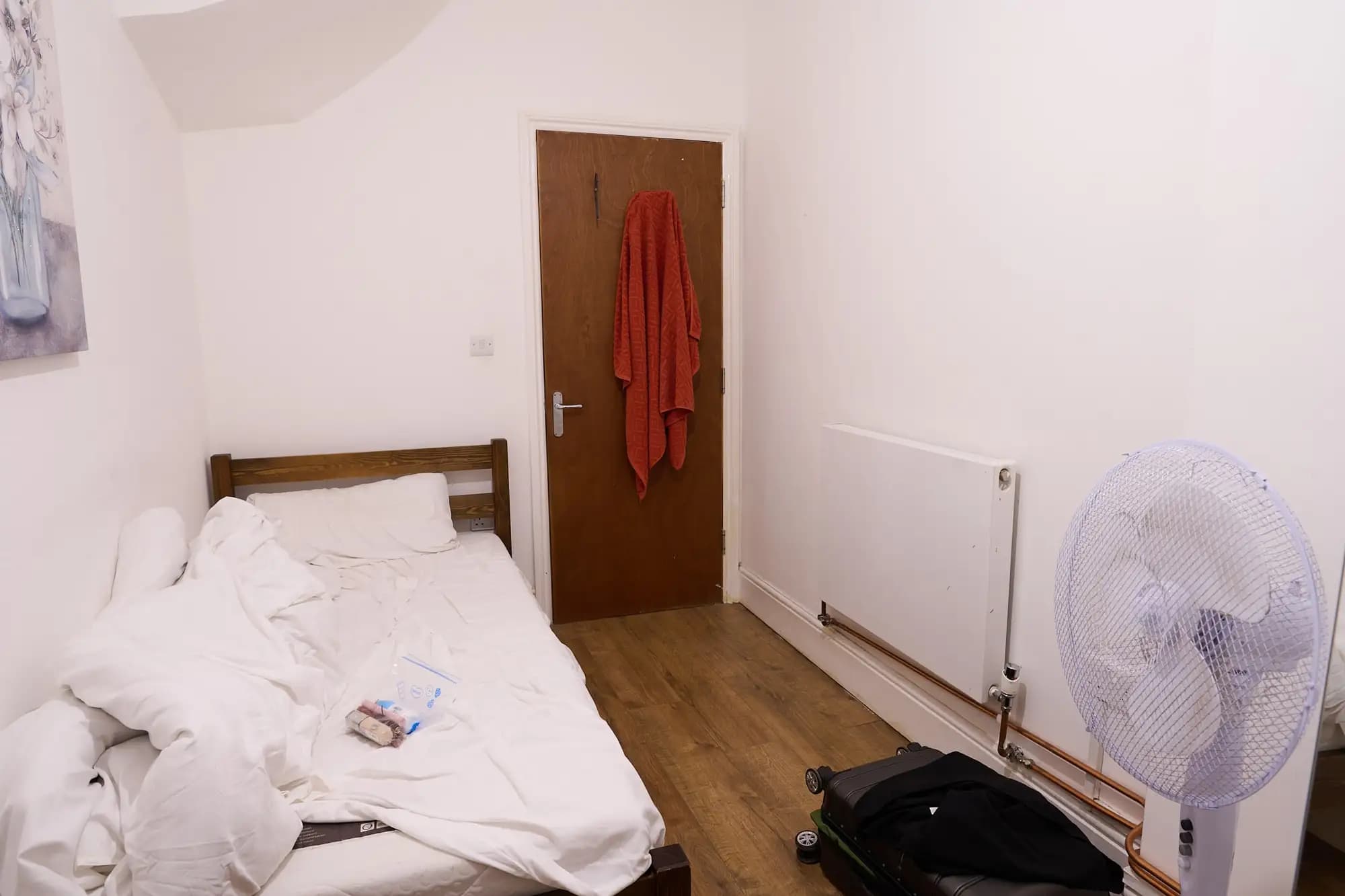 property photo 20 of 24