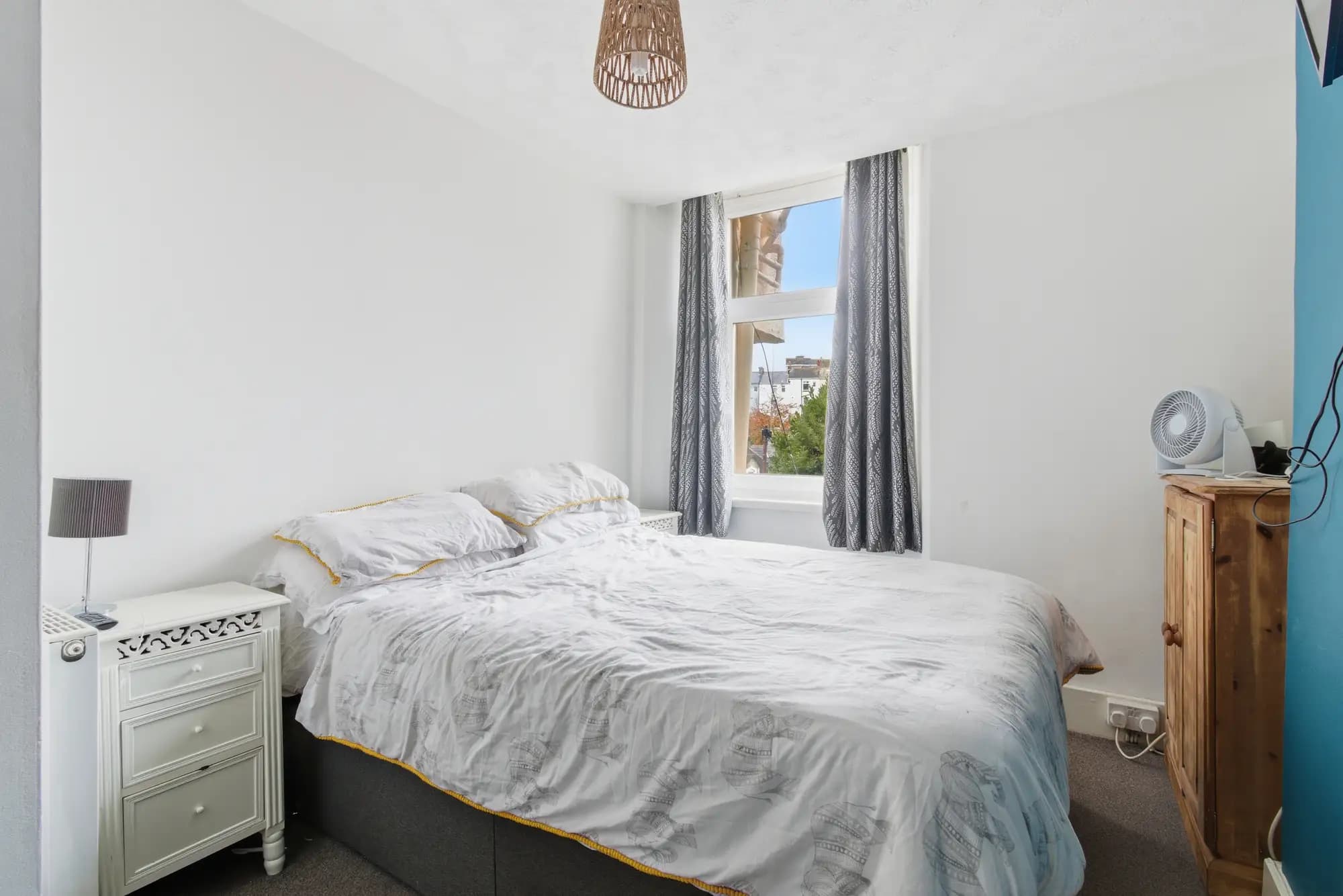 property photo 14 of 24