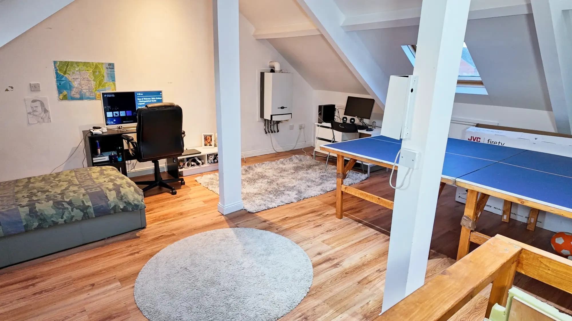 property photo 6 of 26