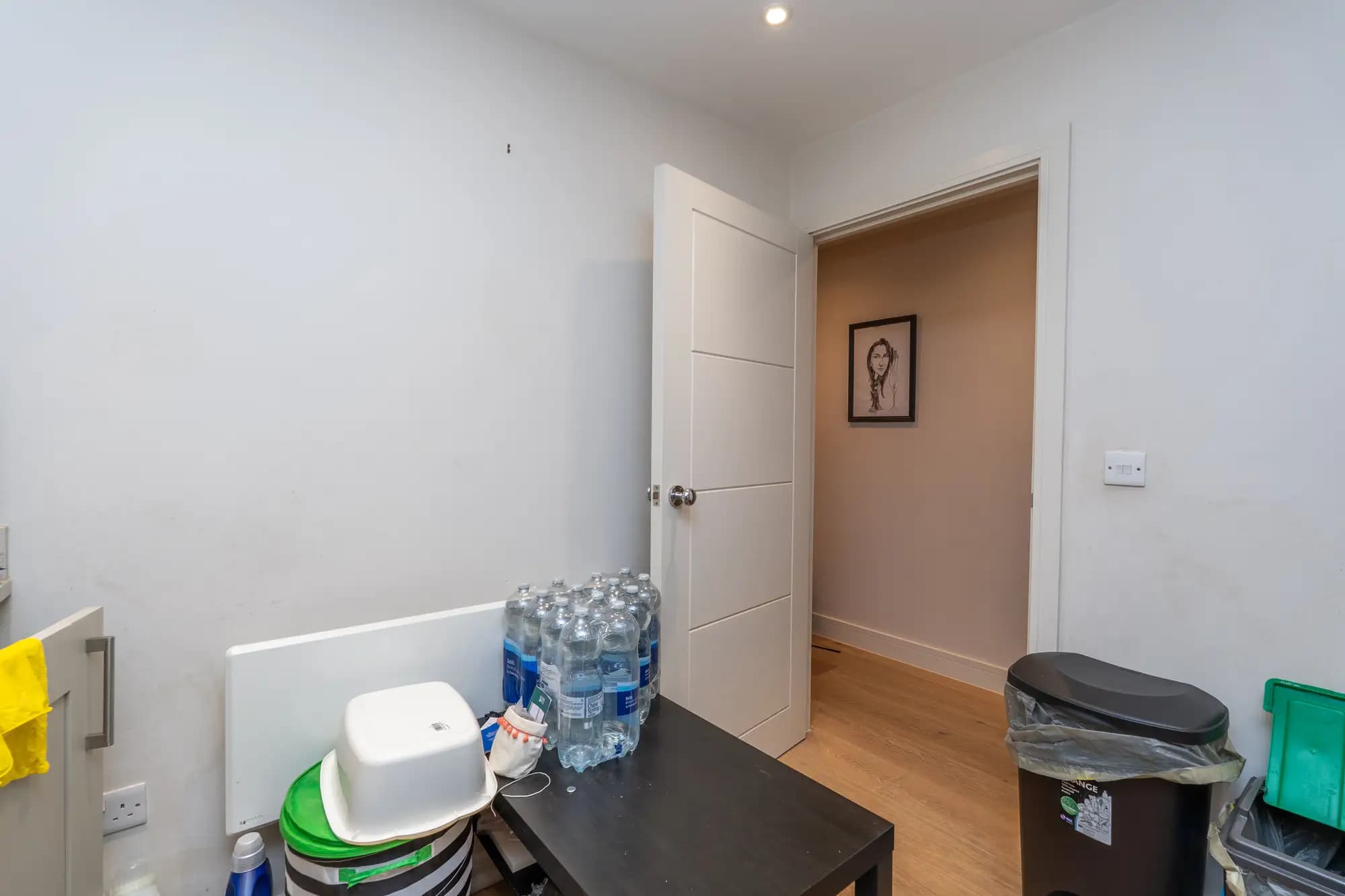 property photo 6 of 16