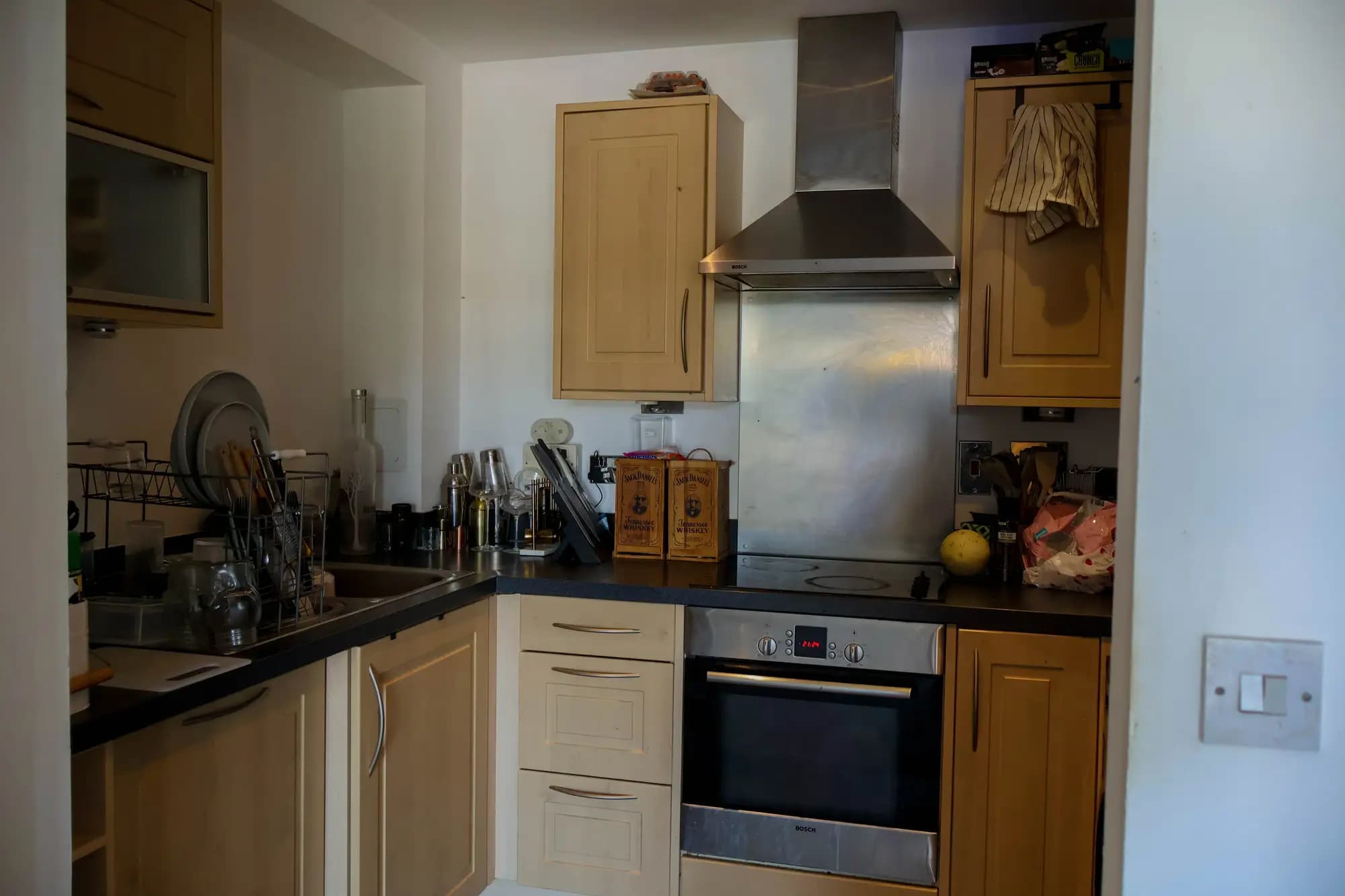 property photo 8 of 31