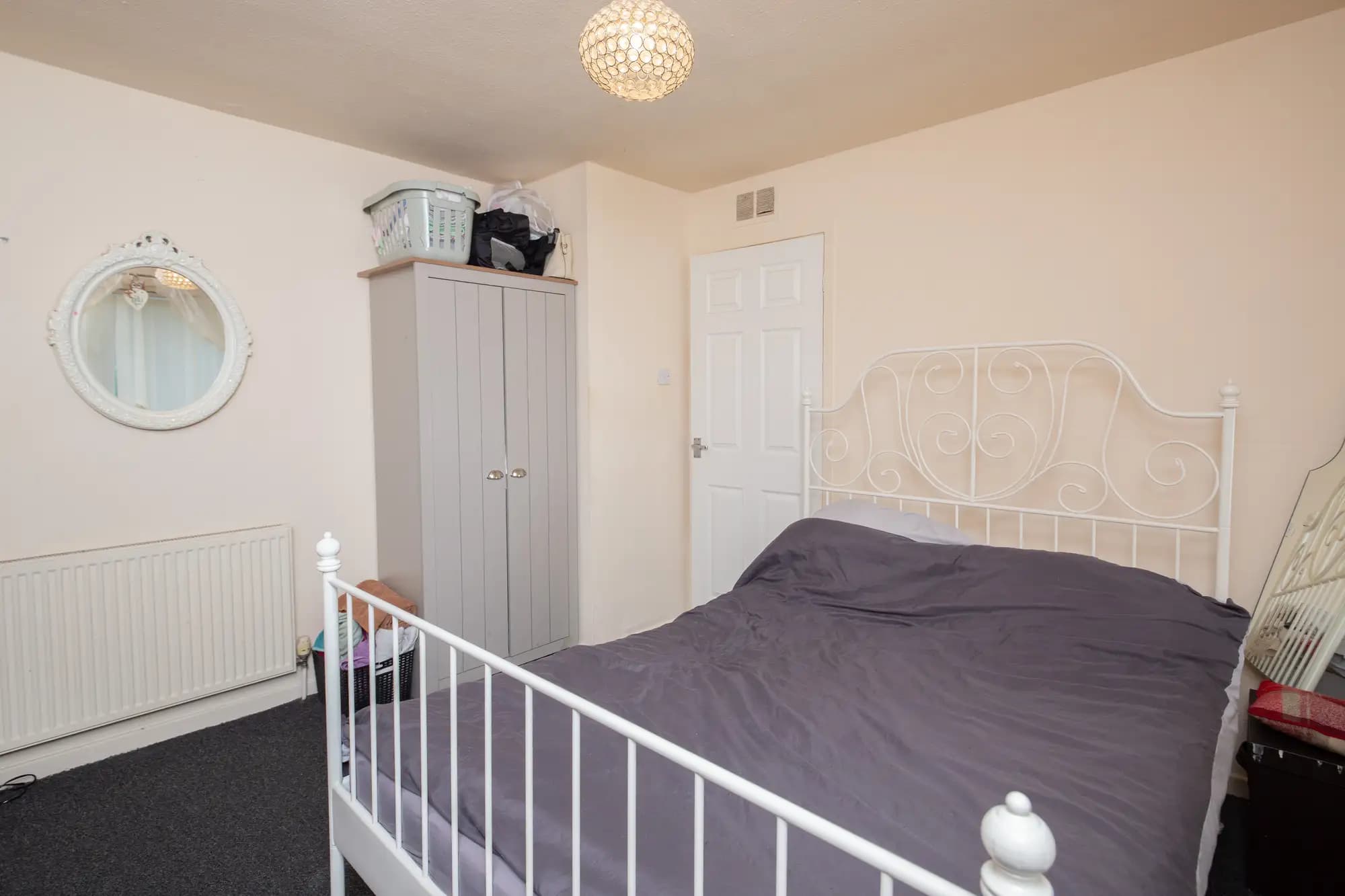 property photo 10 of 28
