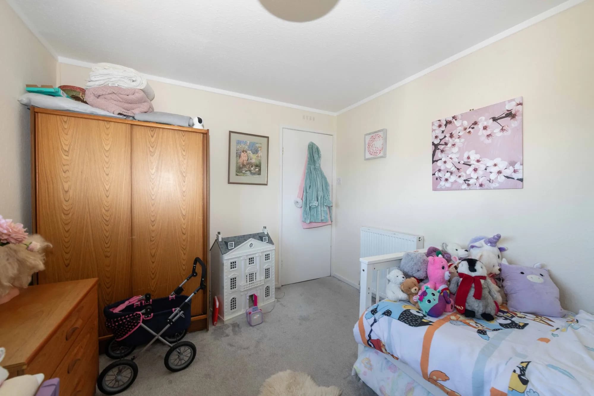 property photo 14 of 21