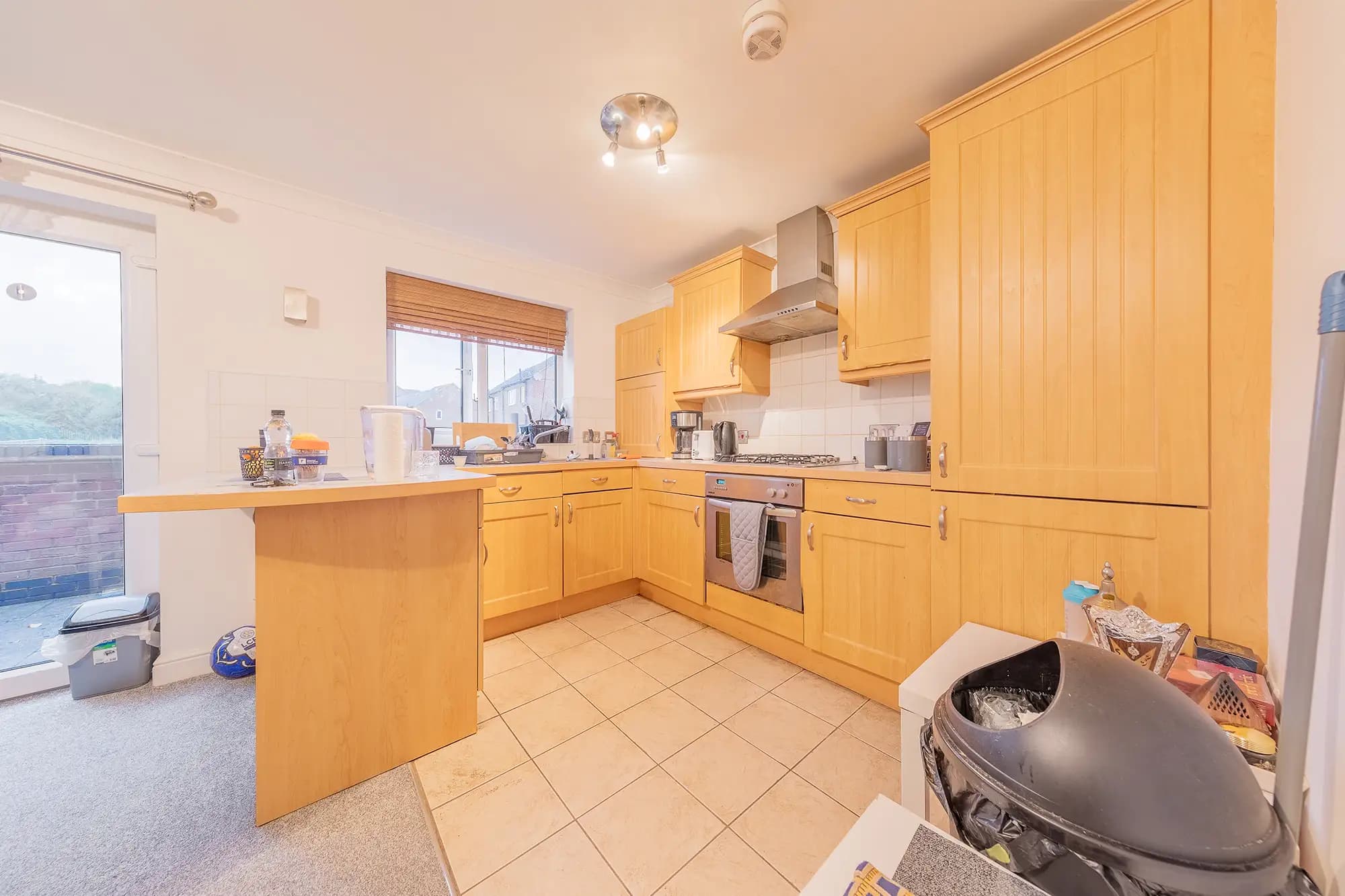 property photo 6 of 17