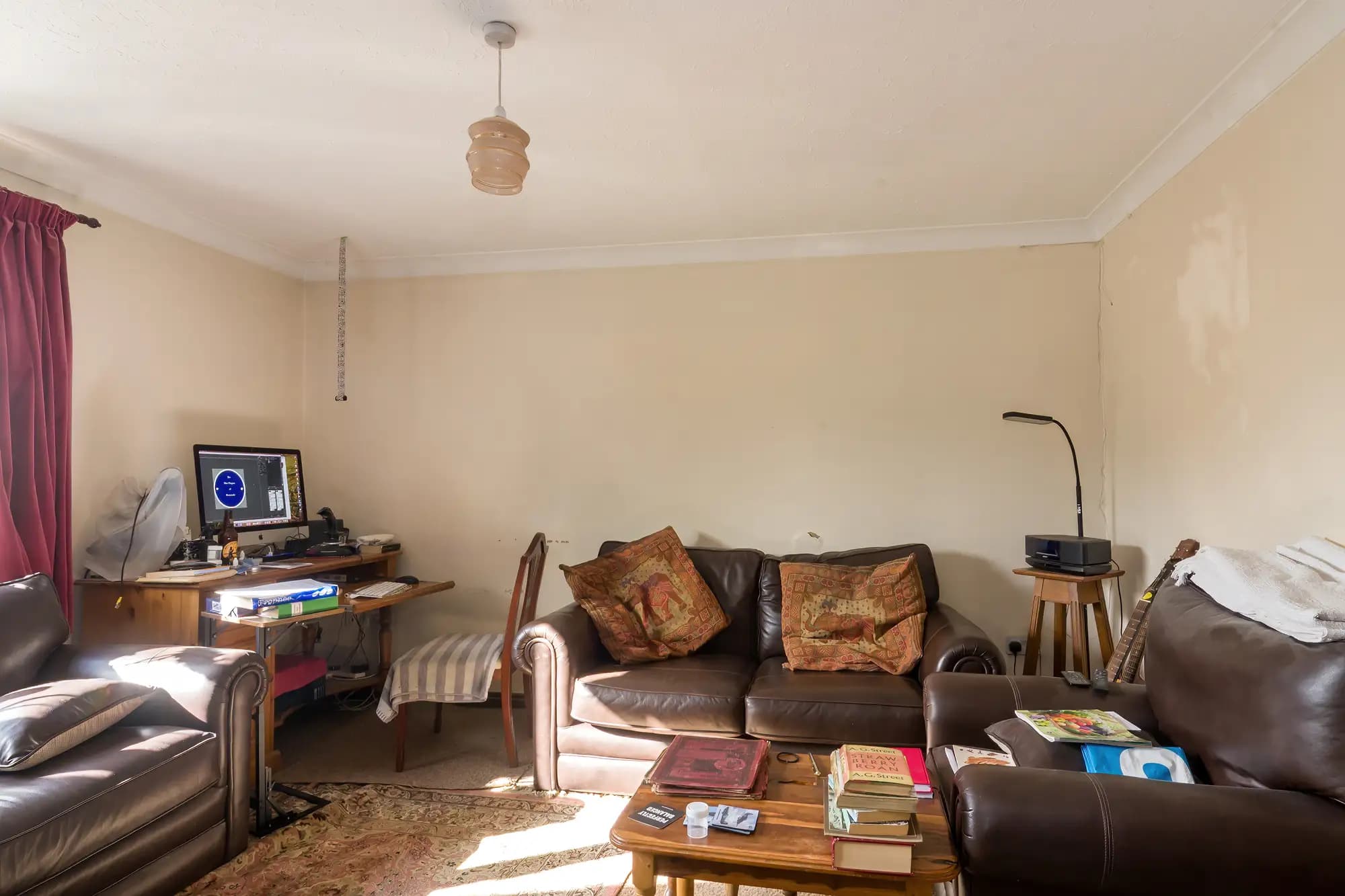 property photo 4 of 17