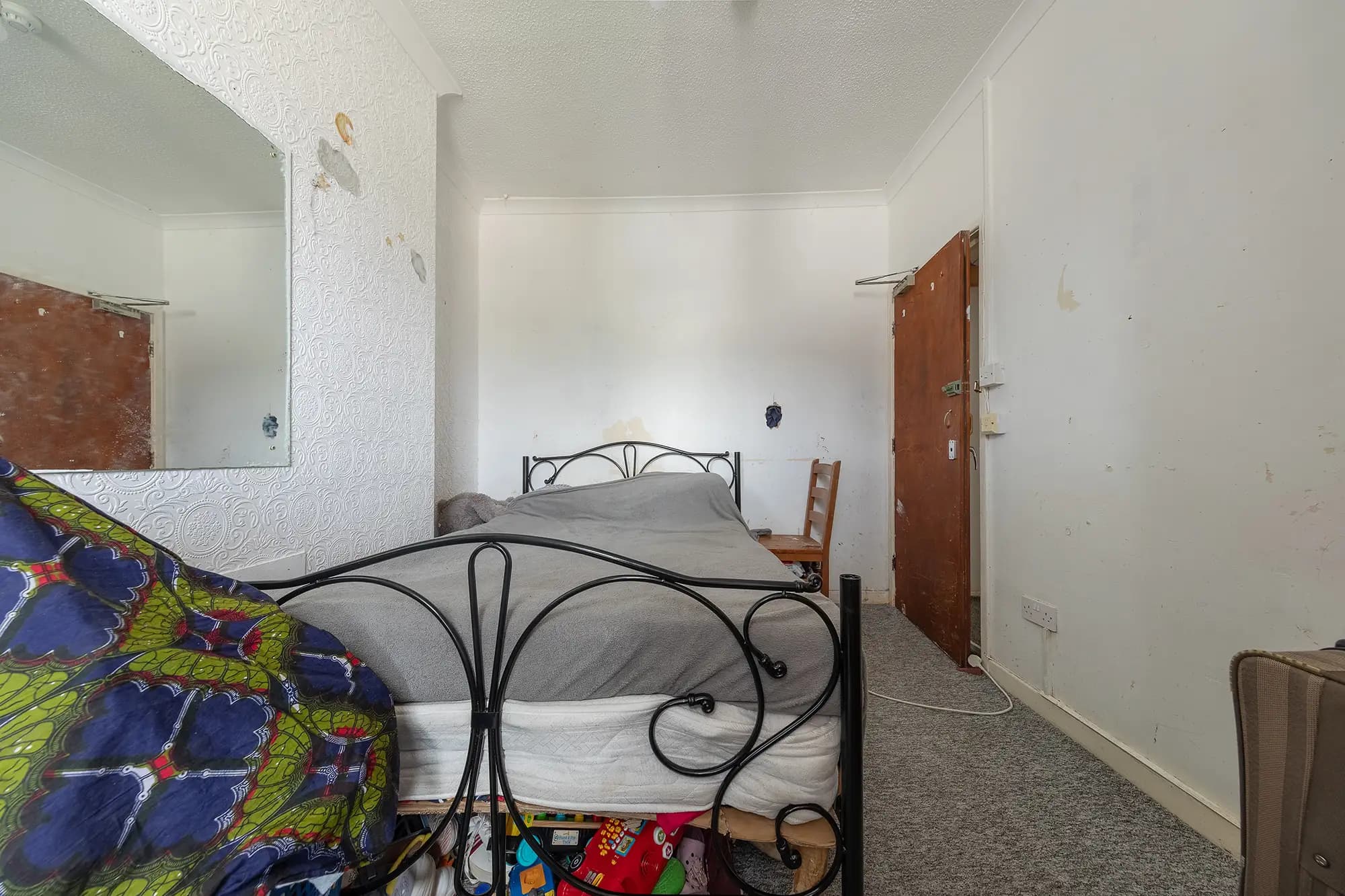 property photo 17 of 29