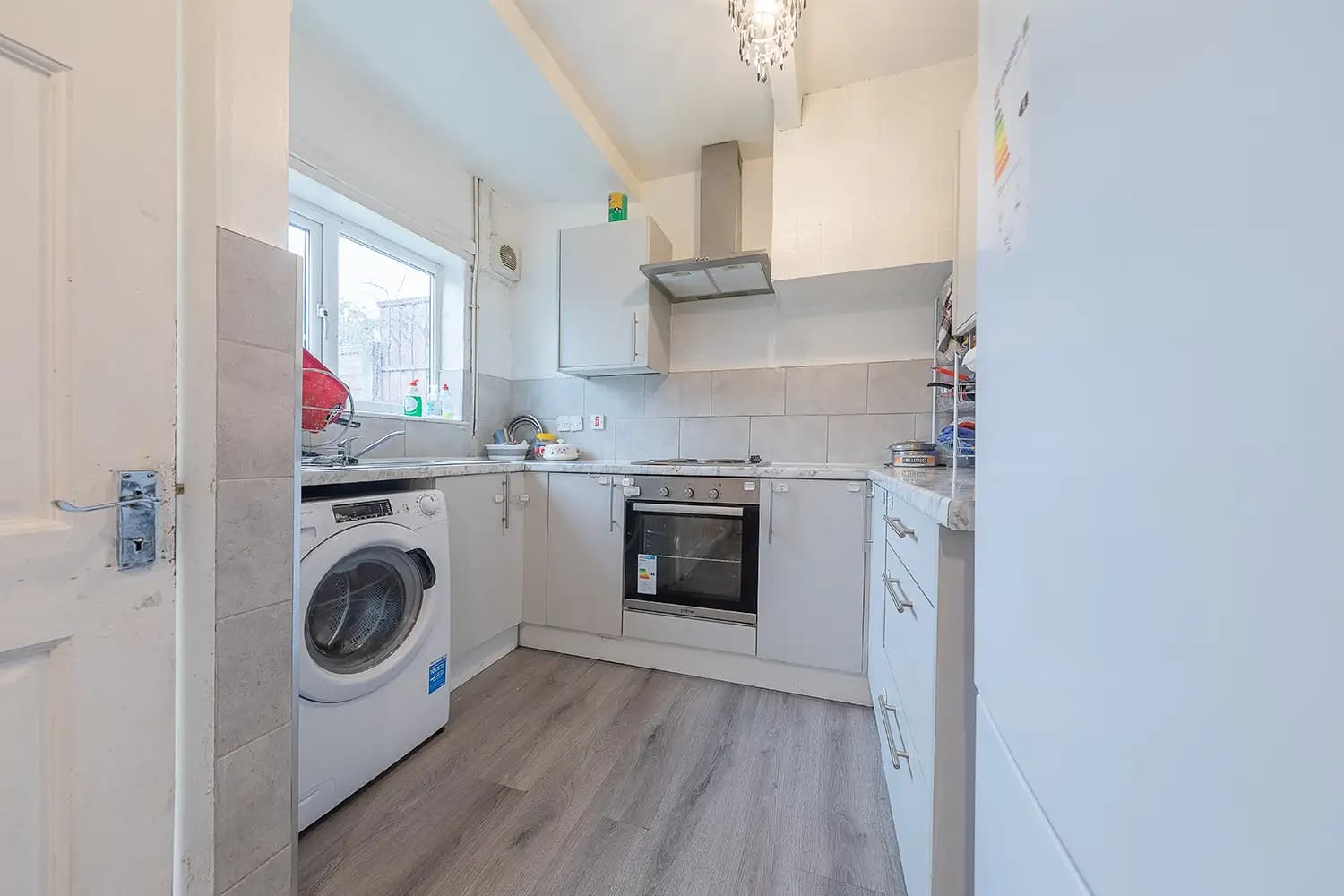 property photo 6 of 30