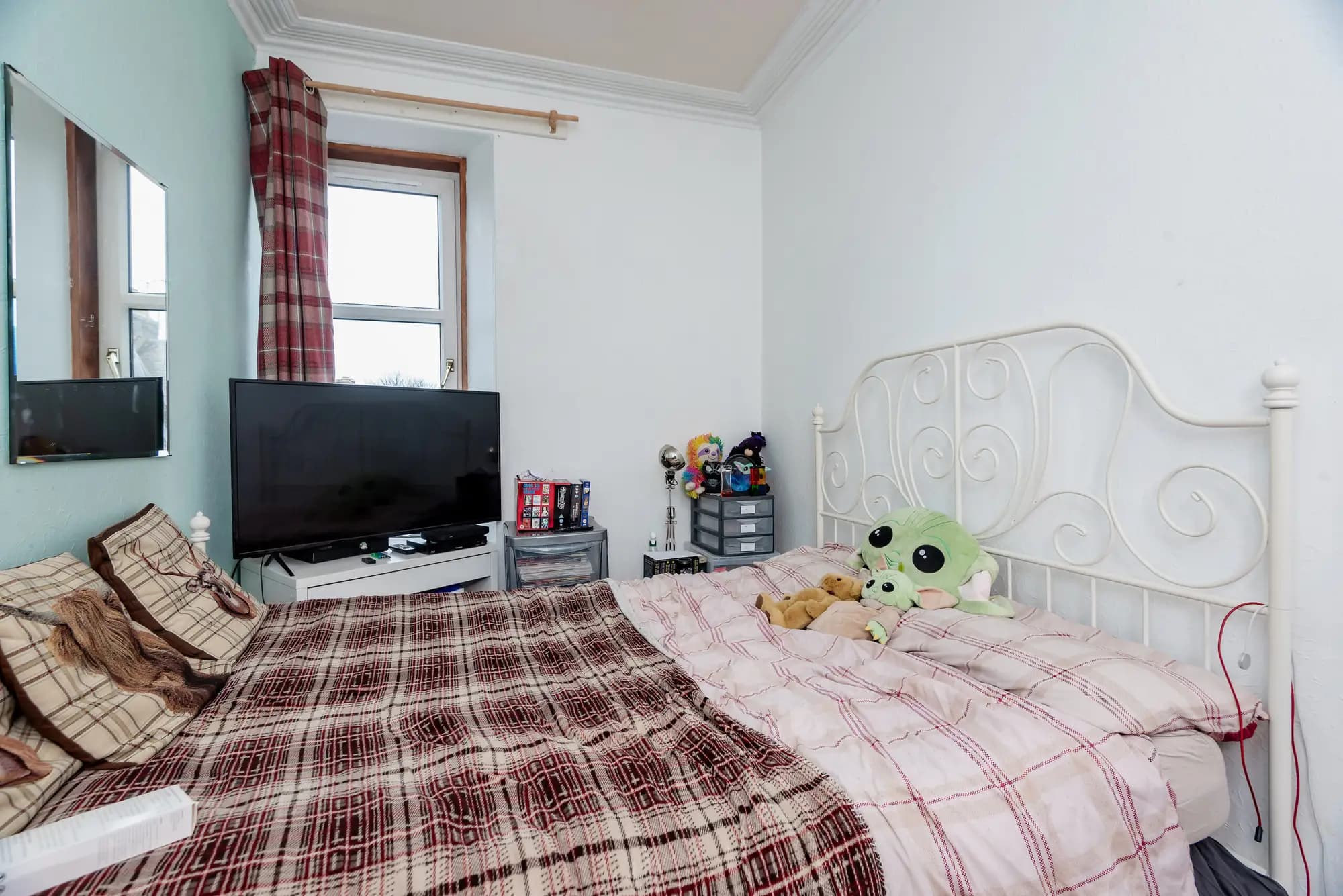 property photo 14 of 19