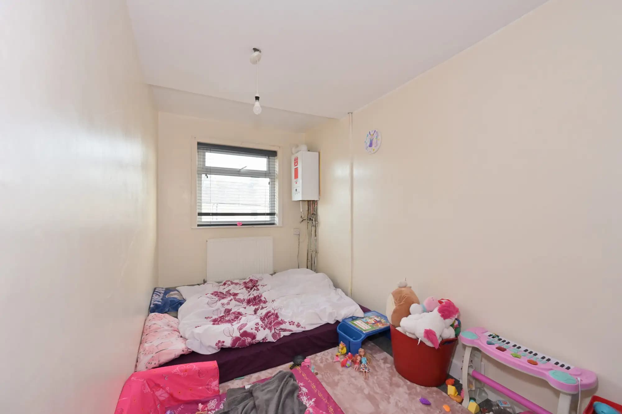 property photo 14 of 19