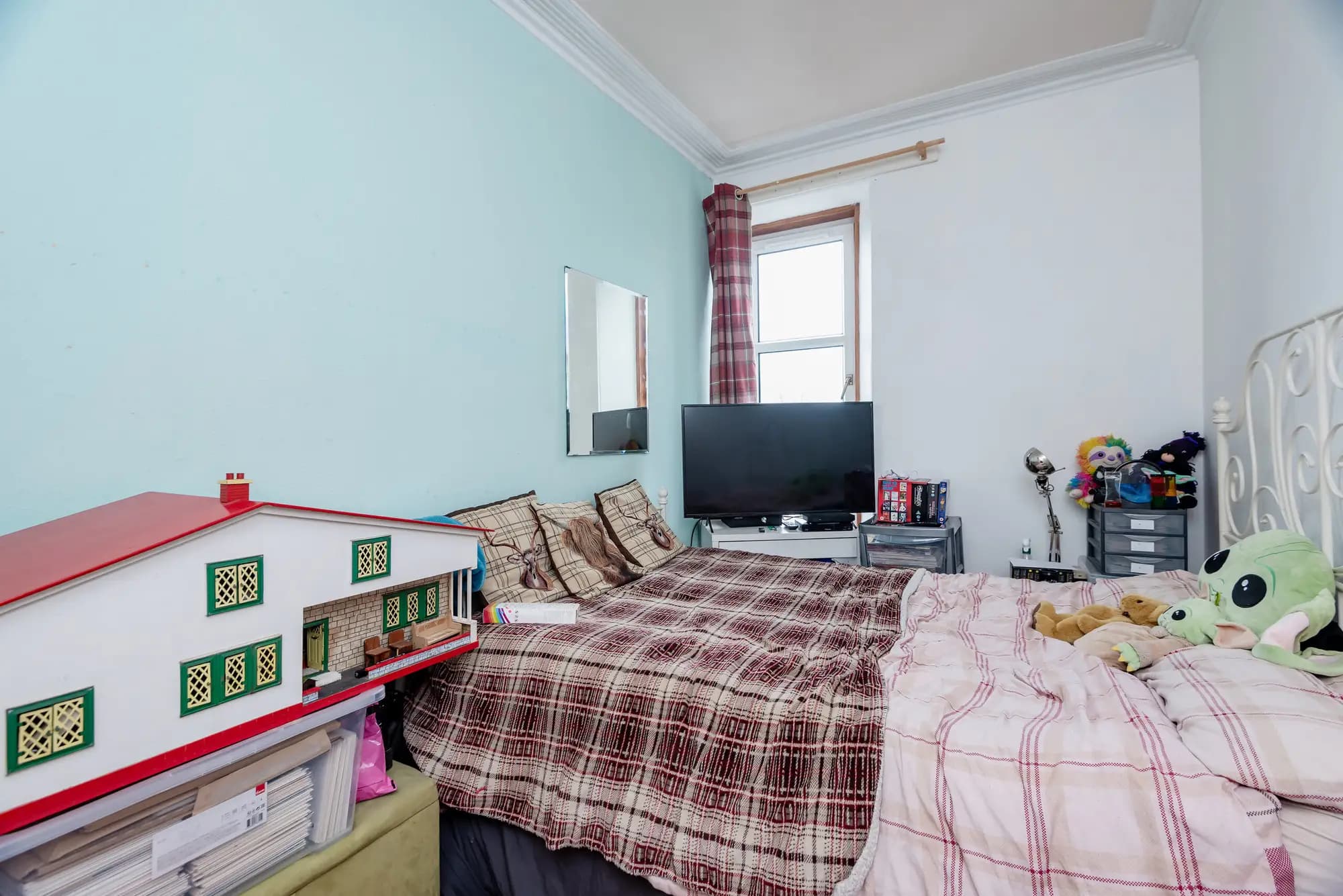 property photo 15 of 19
