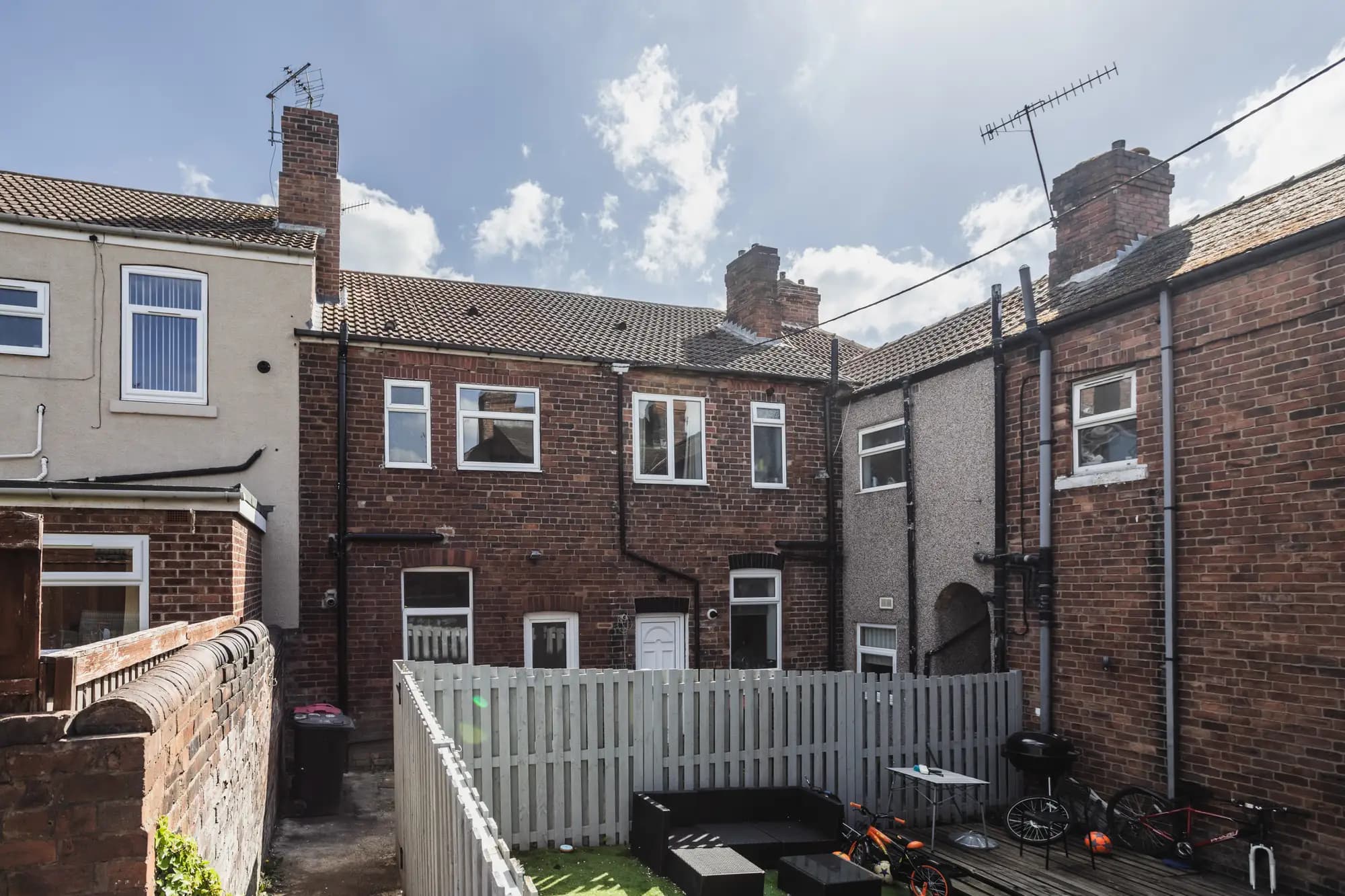 property photo 16 of 17